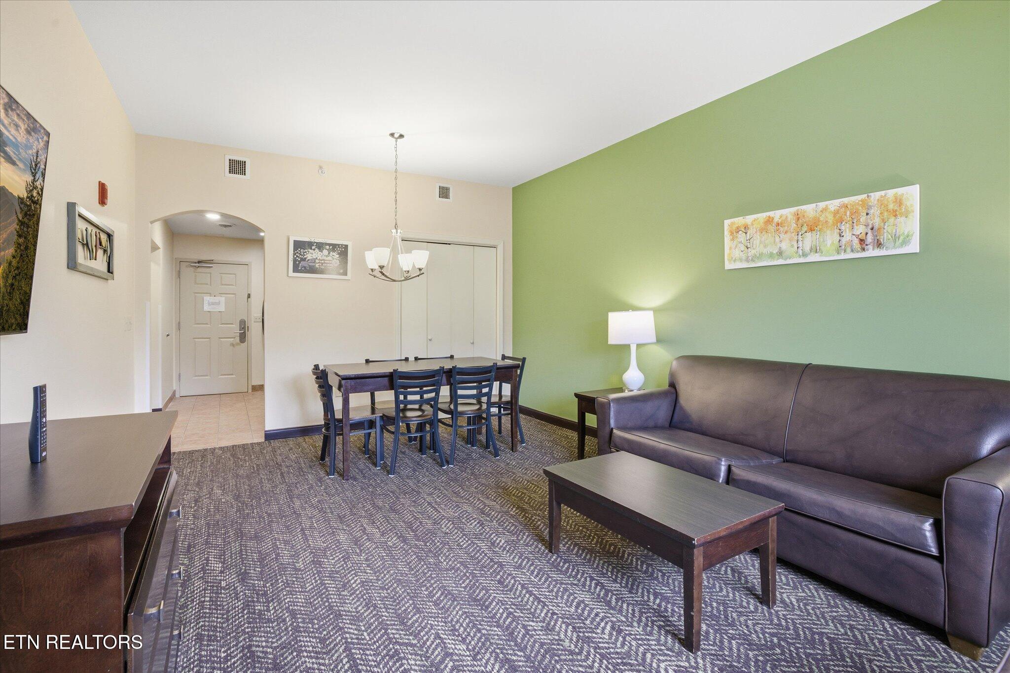 225 Collier Drive, Unit 2409 Sevierville TN 37862