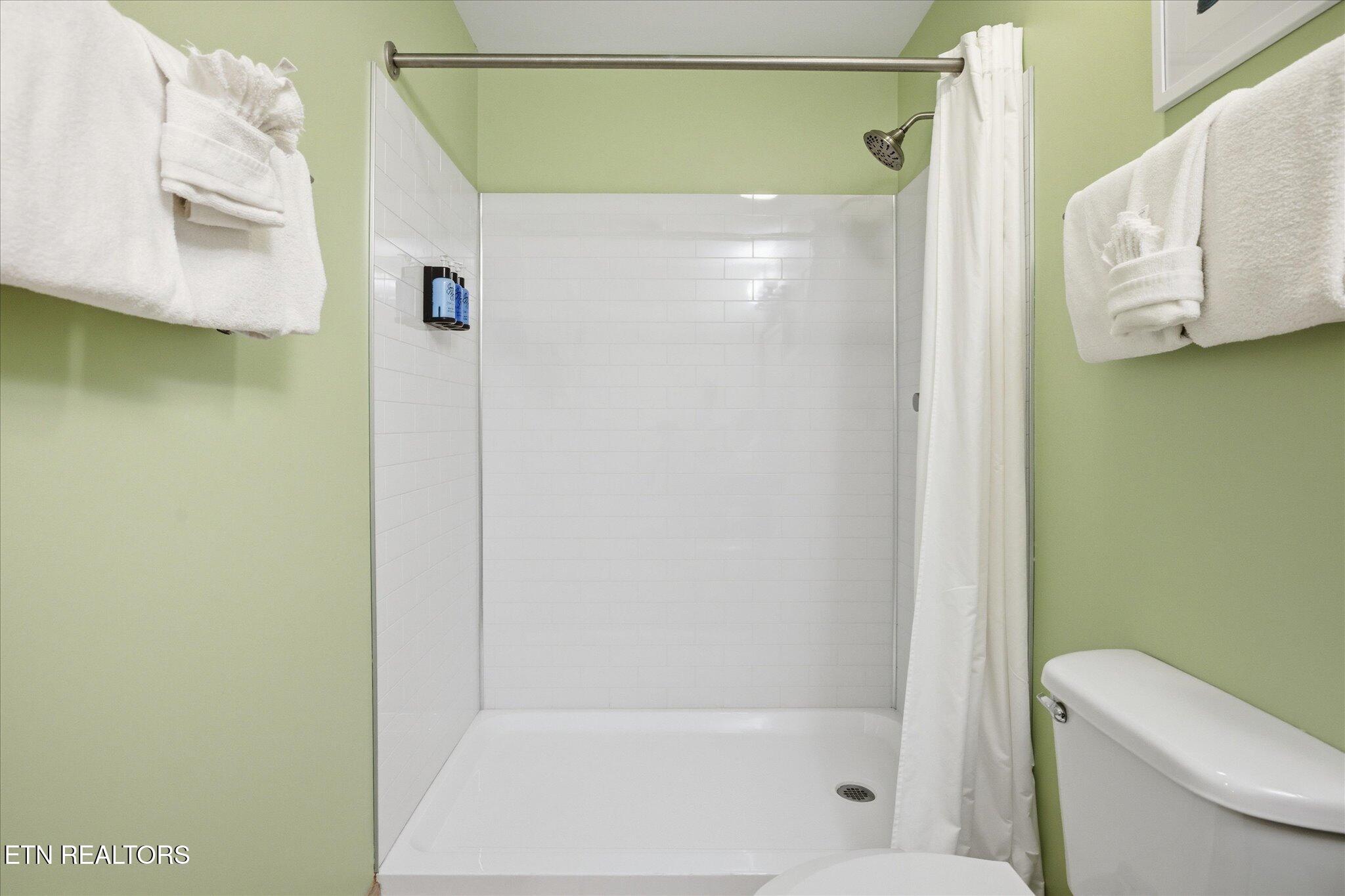 225 Collier Drive, Unit 2409 Sevierville TN 37862