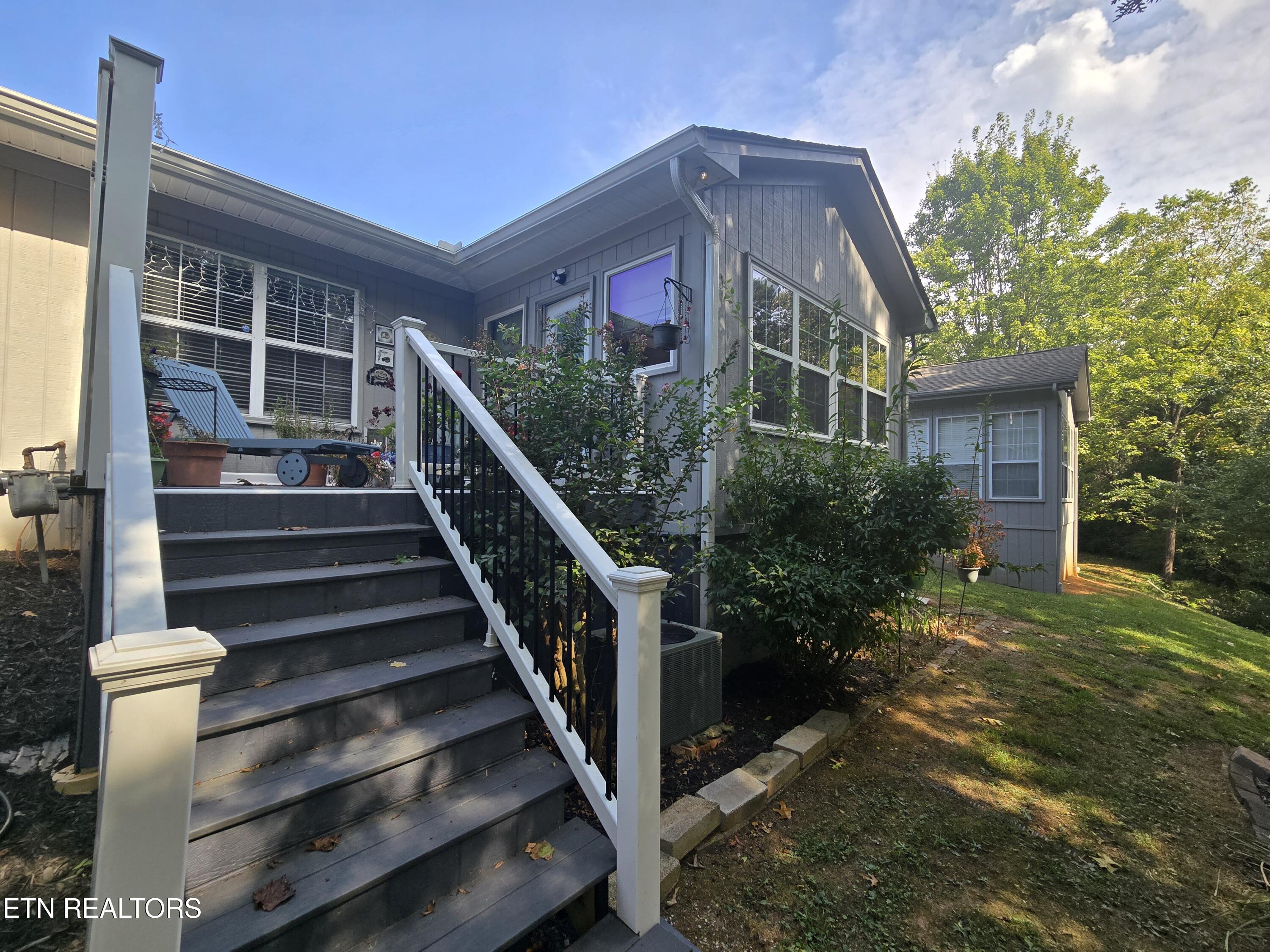 2021 Locarno Drive Knoxville TN 37914