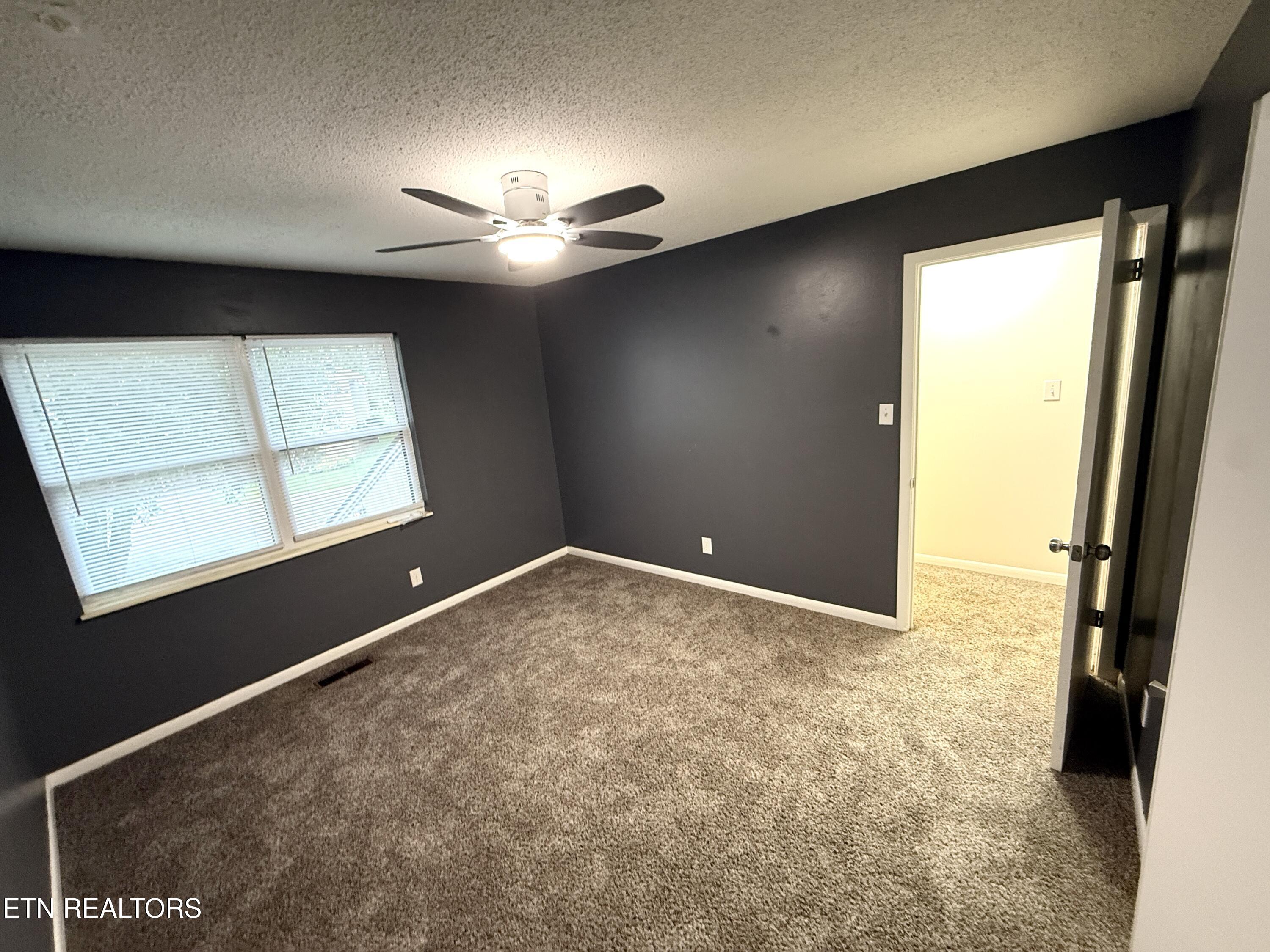 8705 Olde Colony Trail Knoxville TN 37923