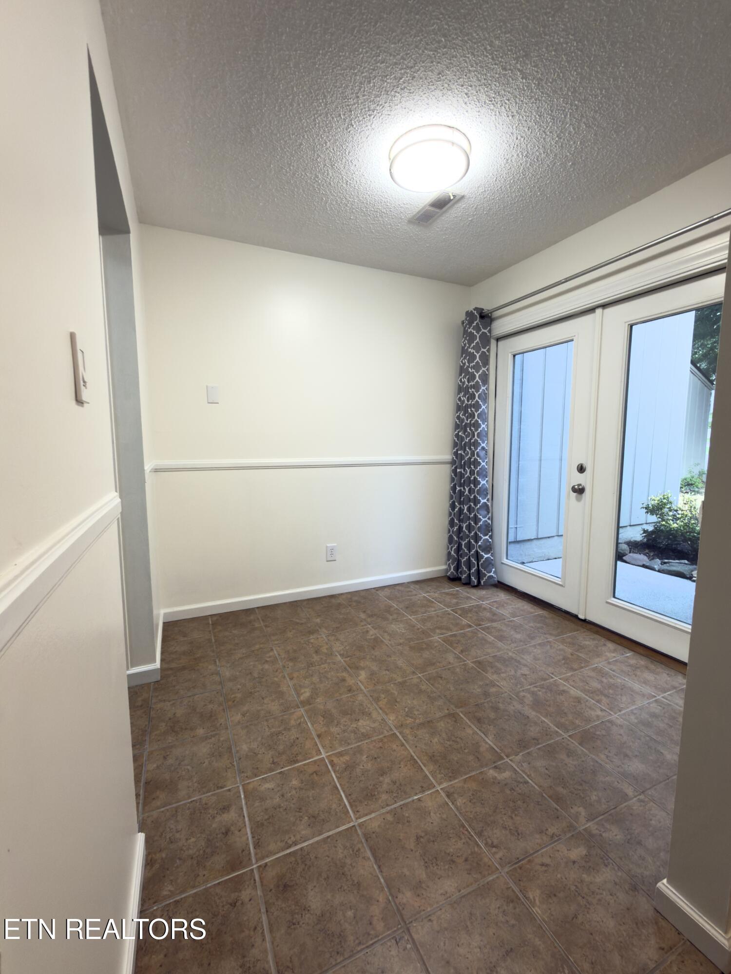 8705 Olde Colony Trail Knoxville TN 37923