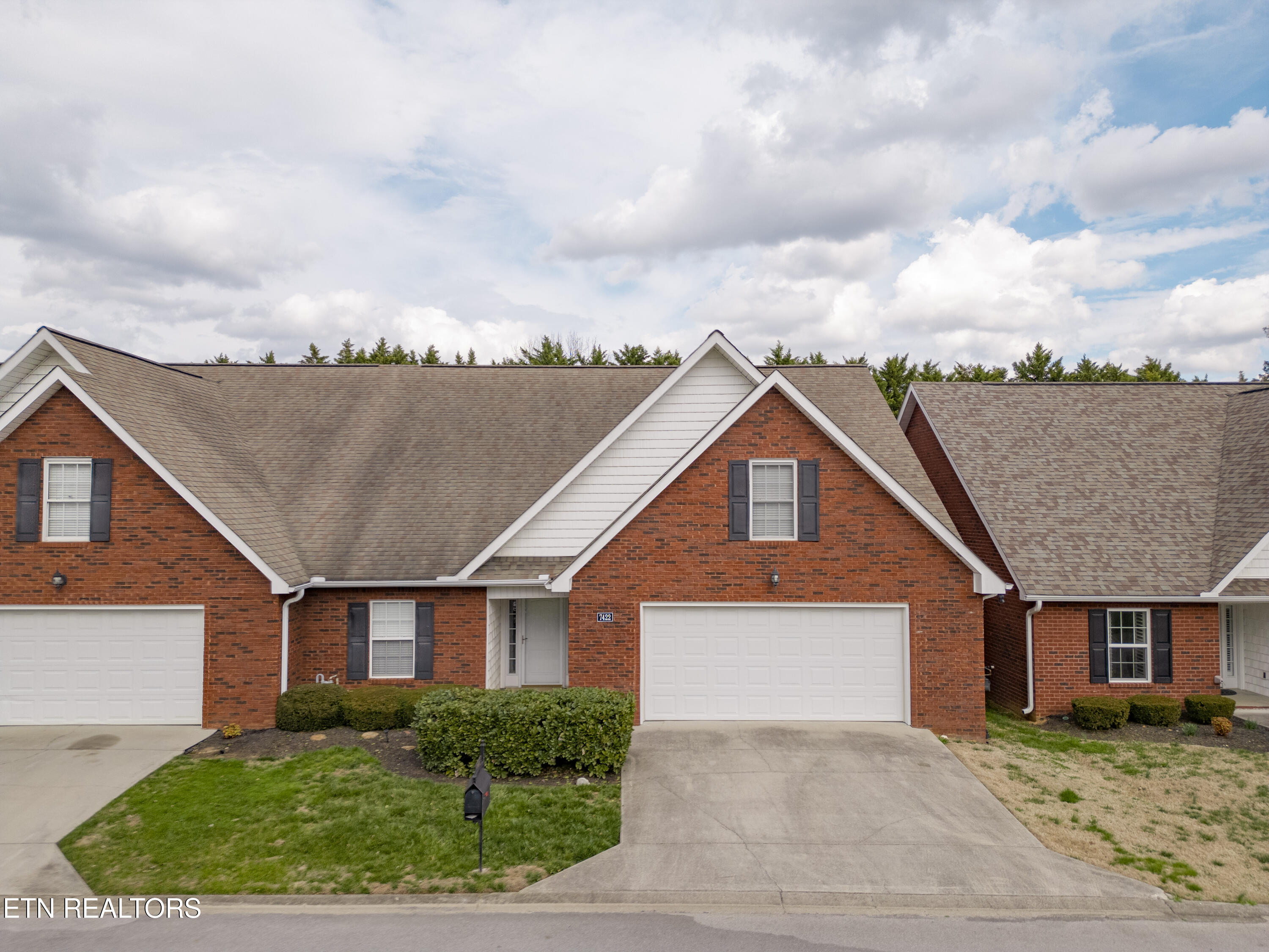 7422 Tylers Garden Way Knoxville TN 37918