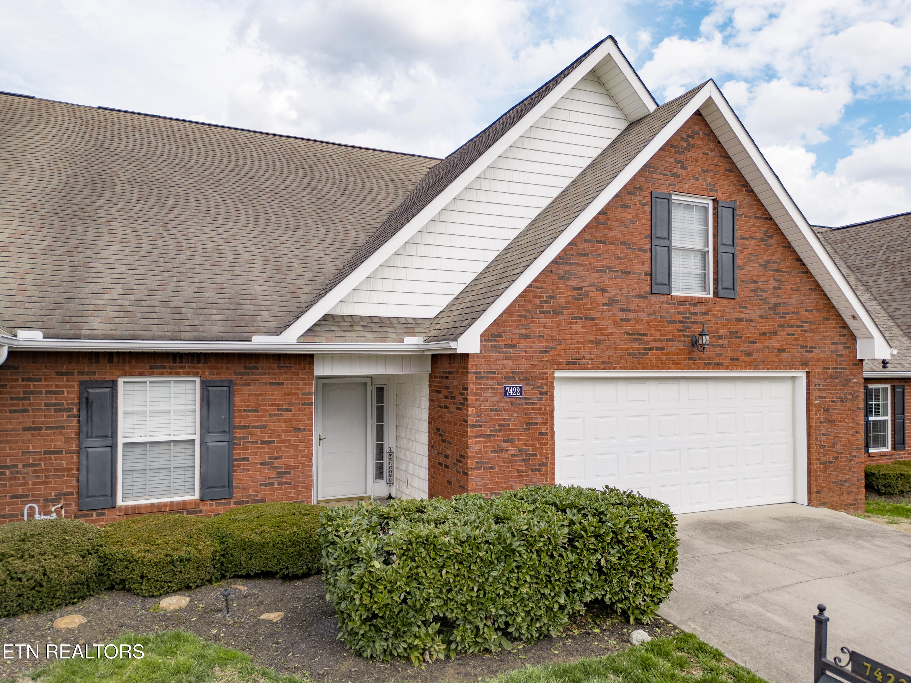 7422 Tylers Garden Way Knoxville TN 37918