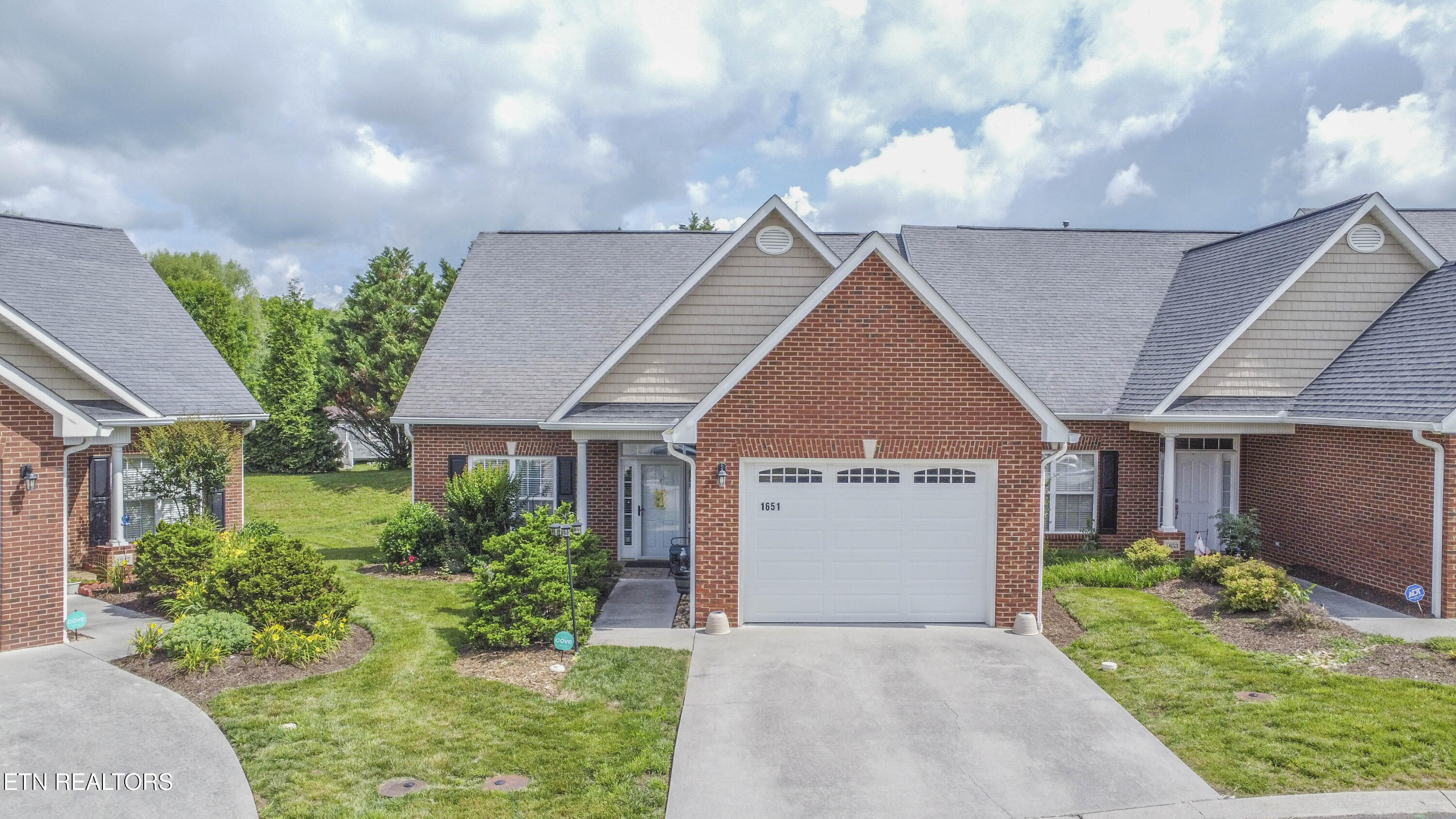 1651 Wisteria View Way Knoxville TN 37914