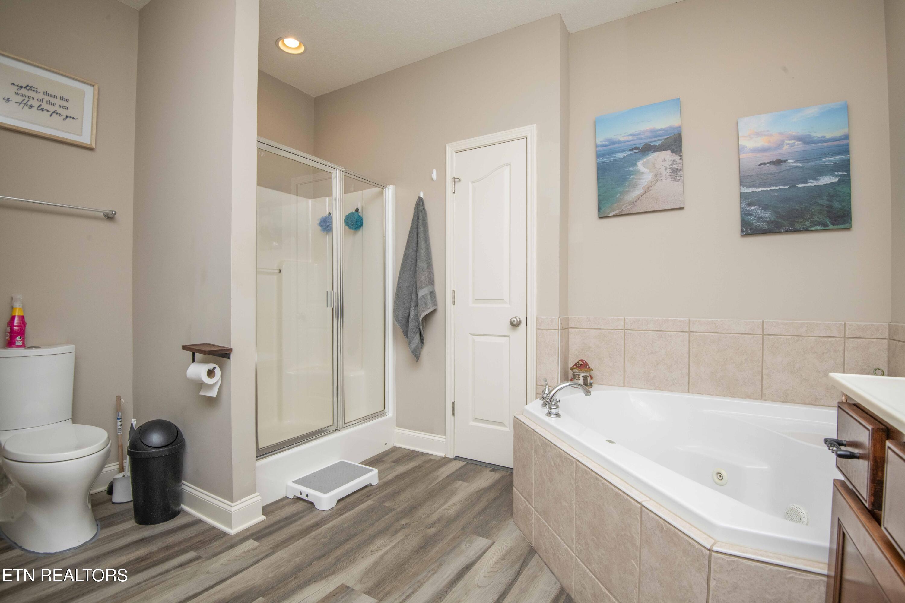 1651 Wisteria View Way Knoxville TN 37914