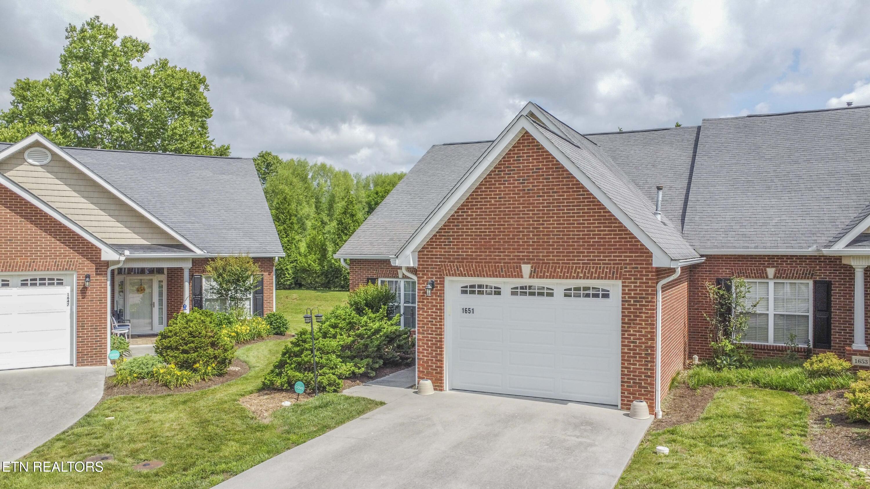 1651 Wisteria View Way Knoxville TN 37914