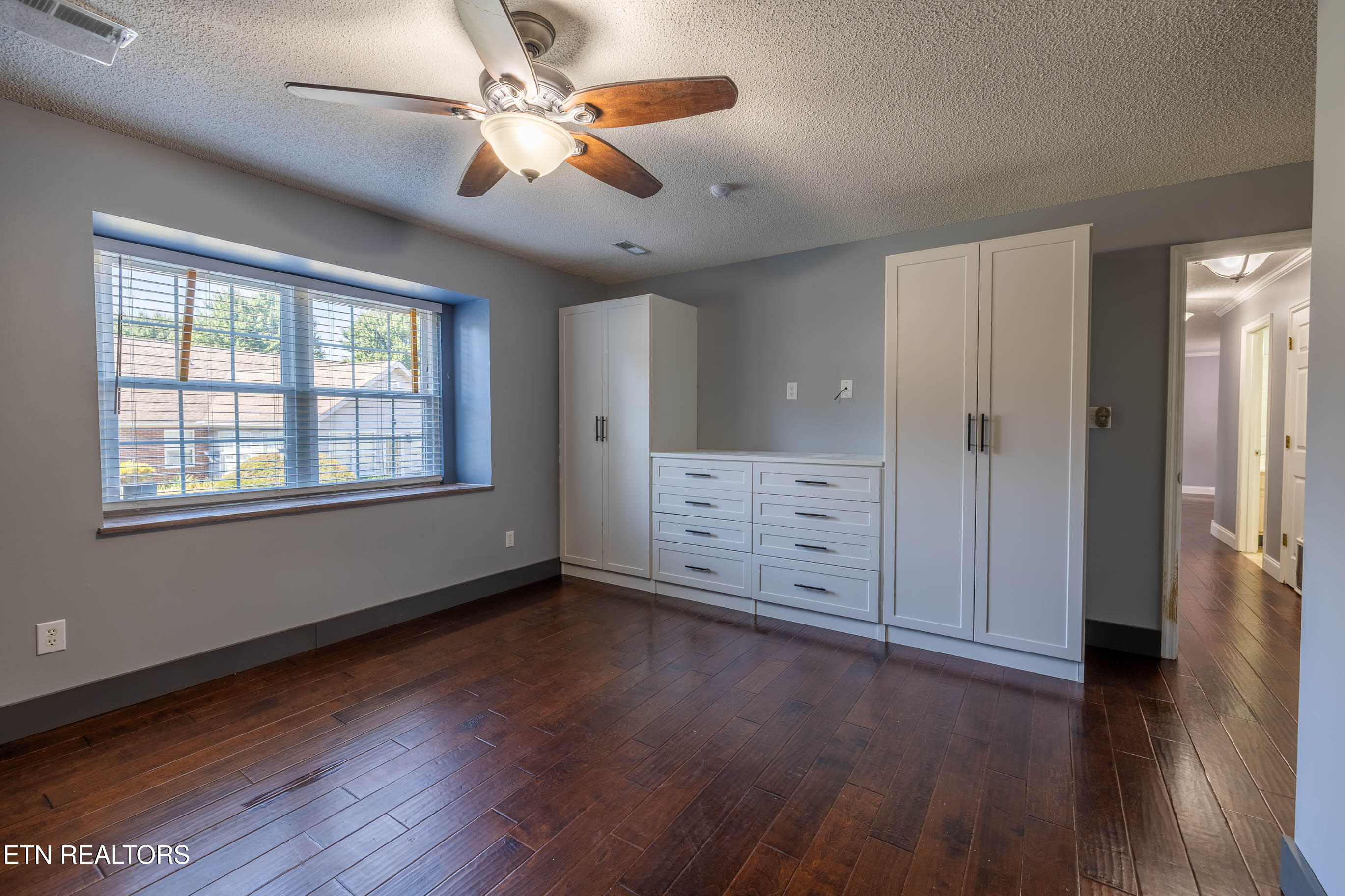 805 Cedar Lane Knoxville TN 37912