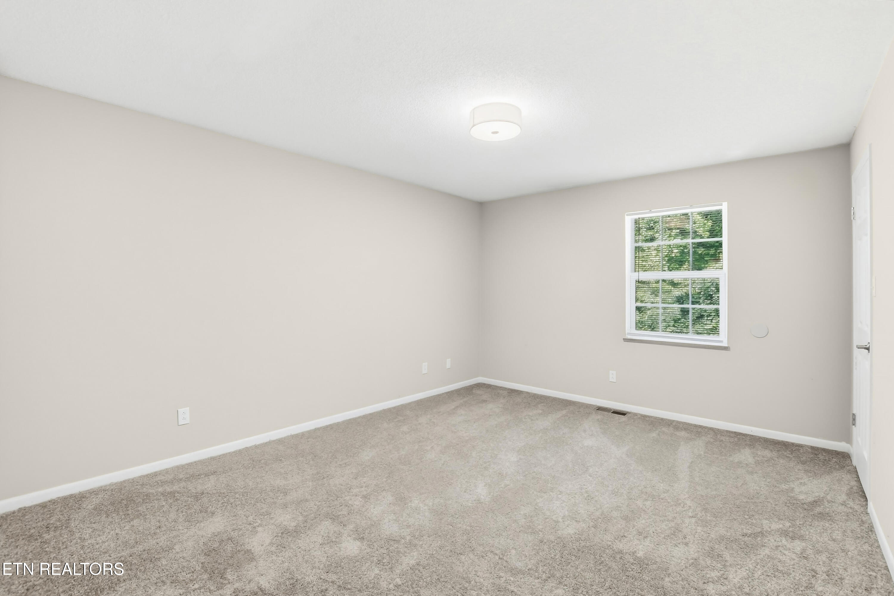 446 Tammy Drive Powell TN 37849
