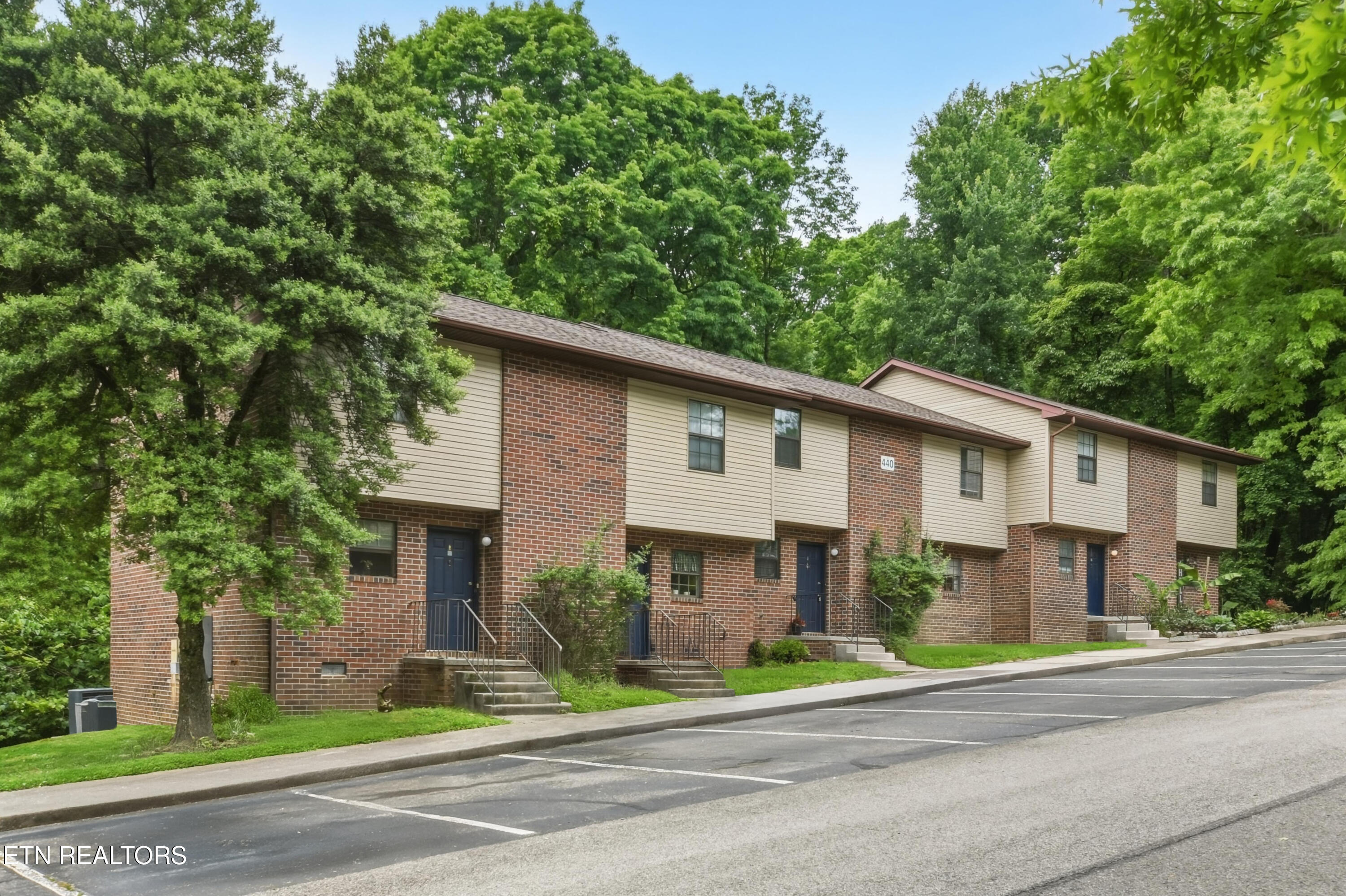 446 Tammy Drive Powell TN 37849