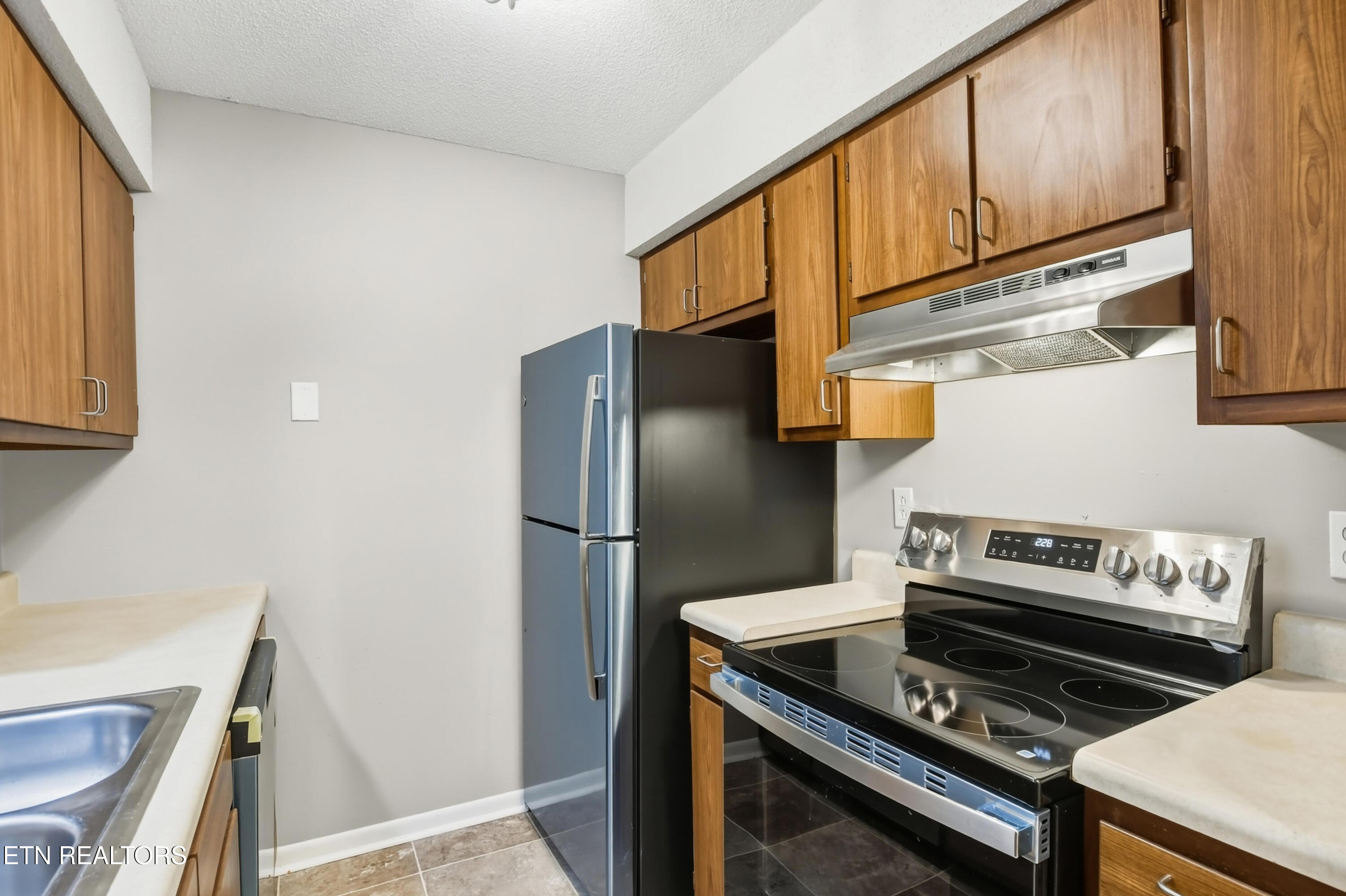 446 Tammy Drive Powell TN 37849