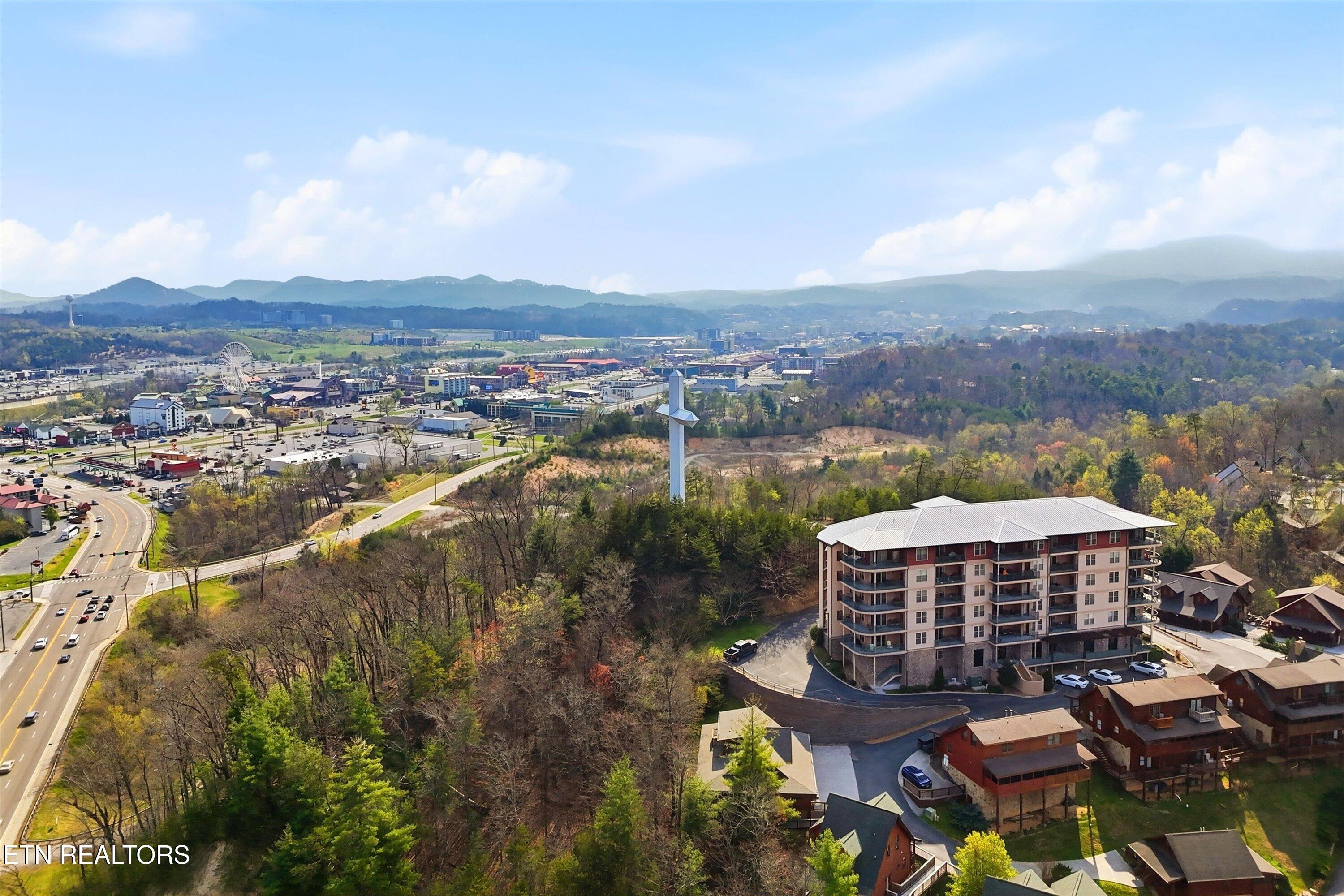 410 Big Bear Way Pigeon Forge TN 37863