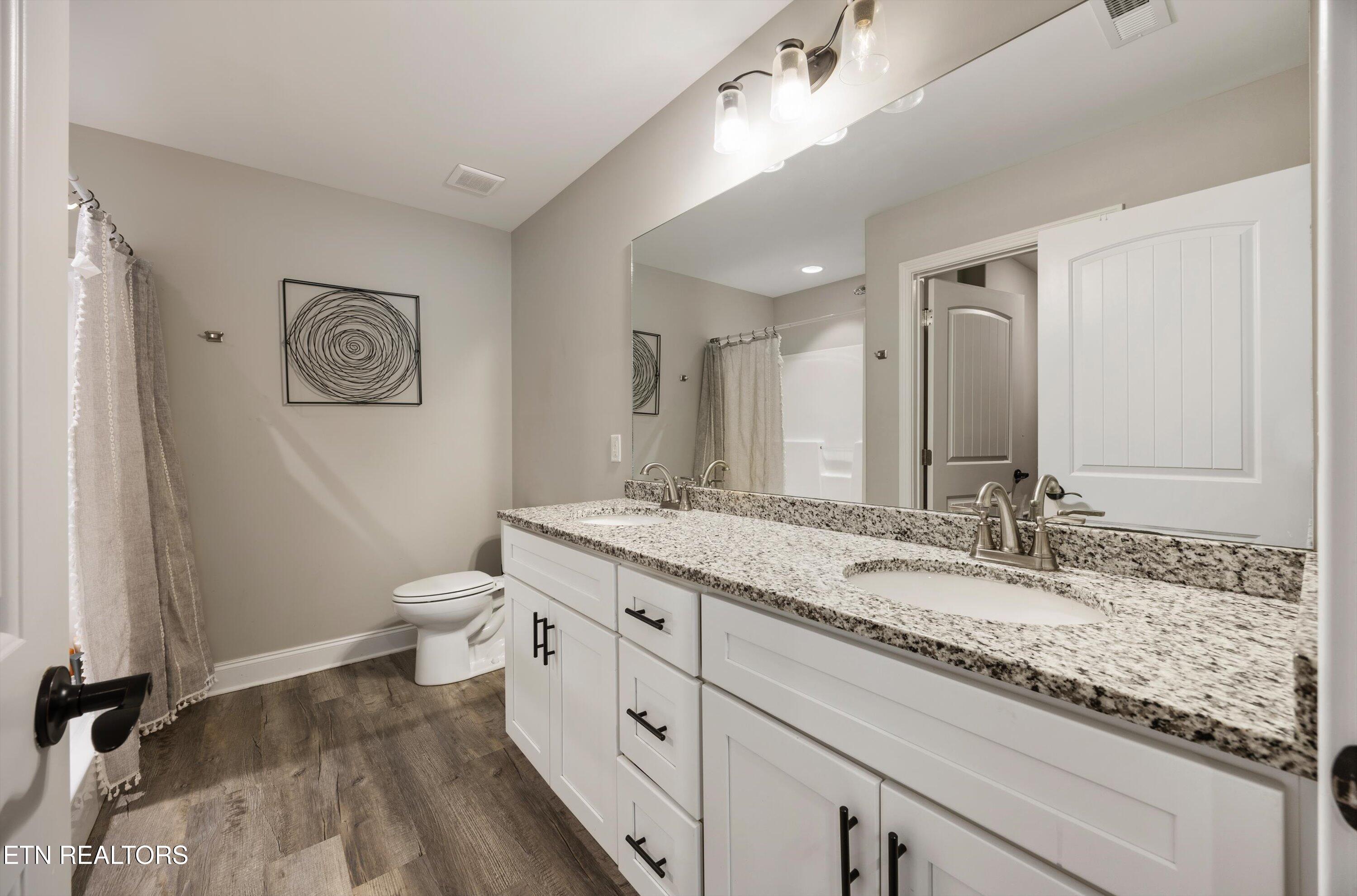1326 Hazelgreen Way Knoxville TN 37912