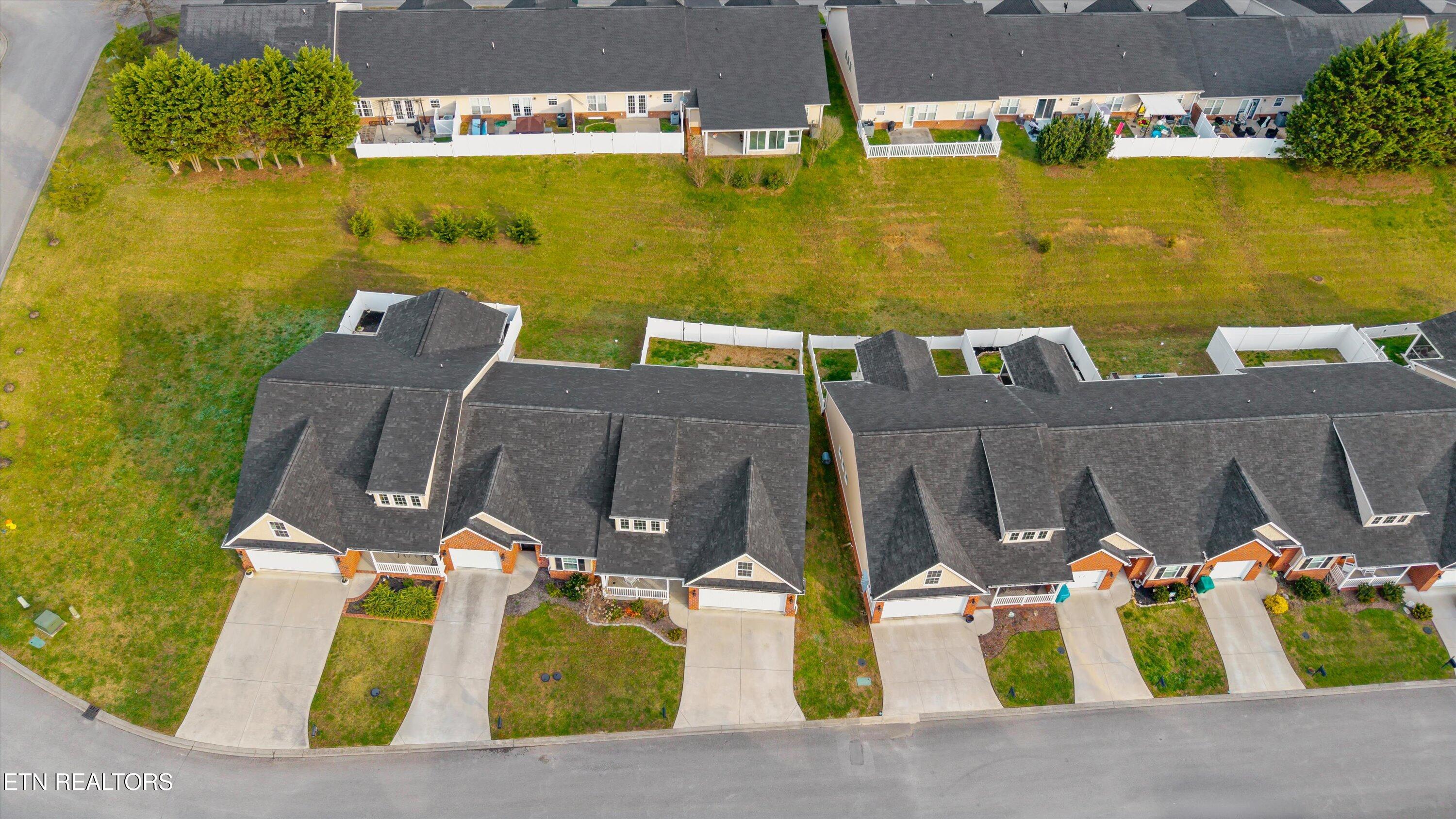 1326 Hazelgreen Way Knoxville TN 37912
