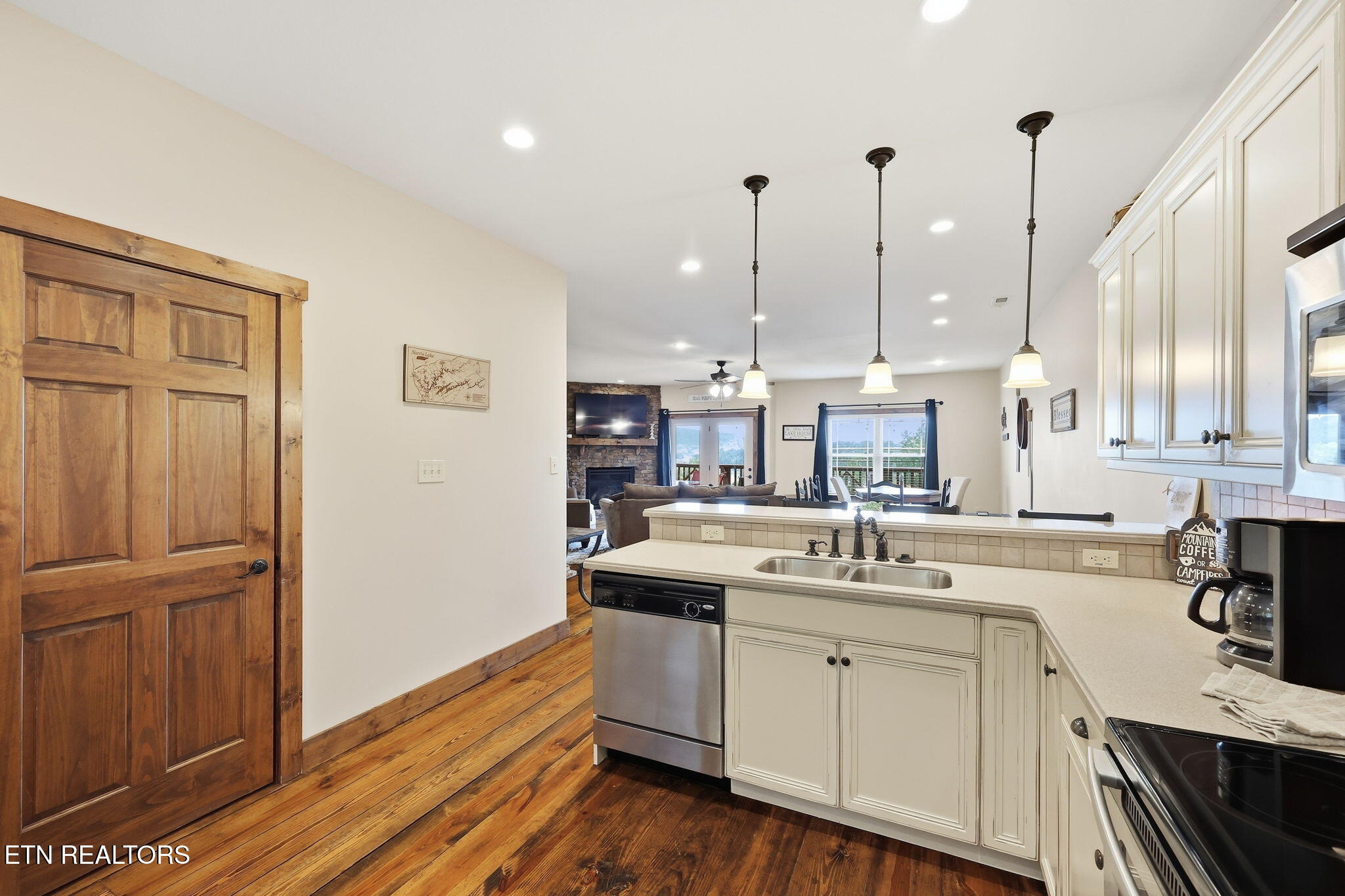 602 Round Lake Circle Andersonville TN 37705