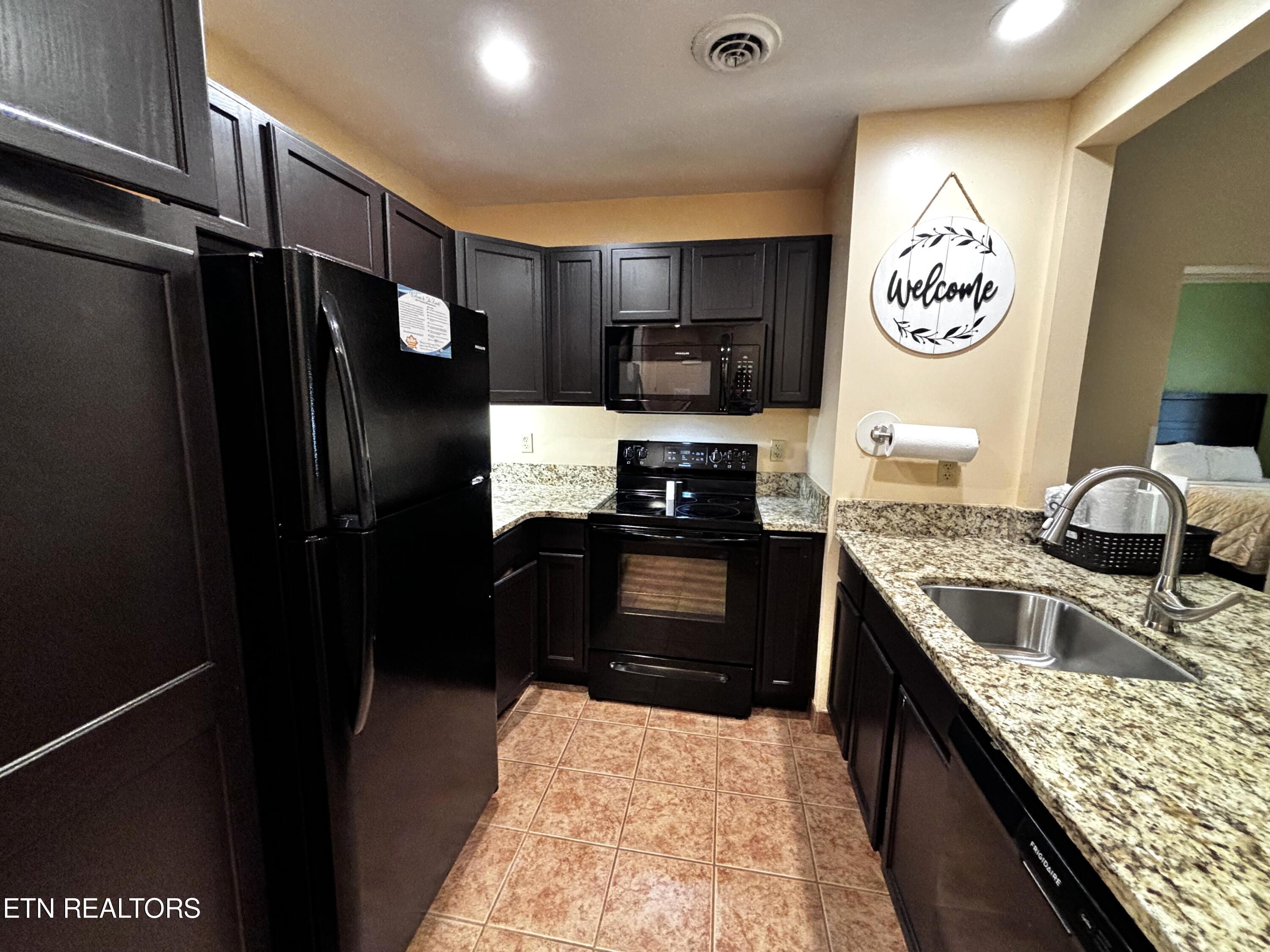 225 Collier Drive Sevierville TN 37862