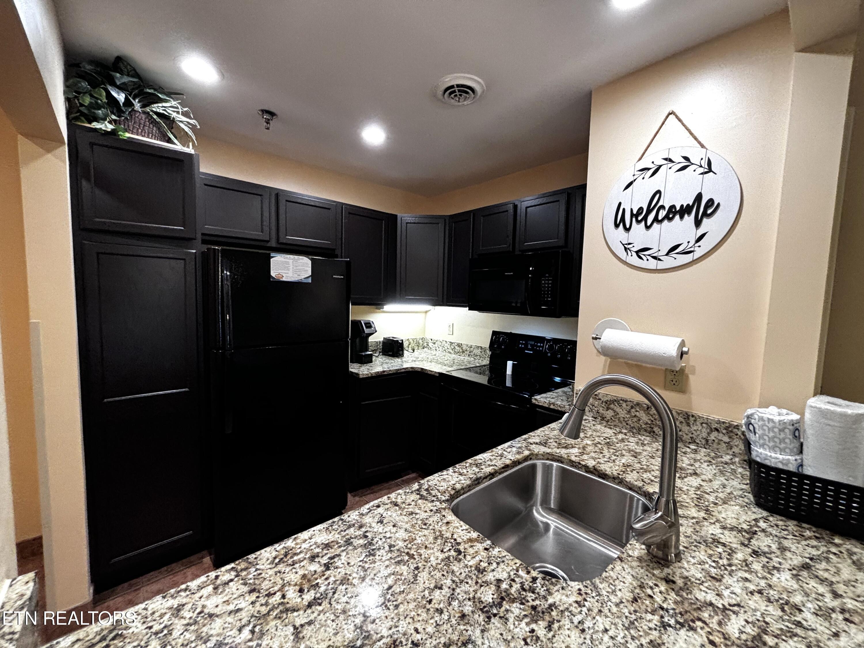 225 Collier Drive Sevierville TN 37862