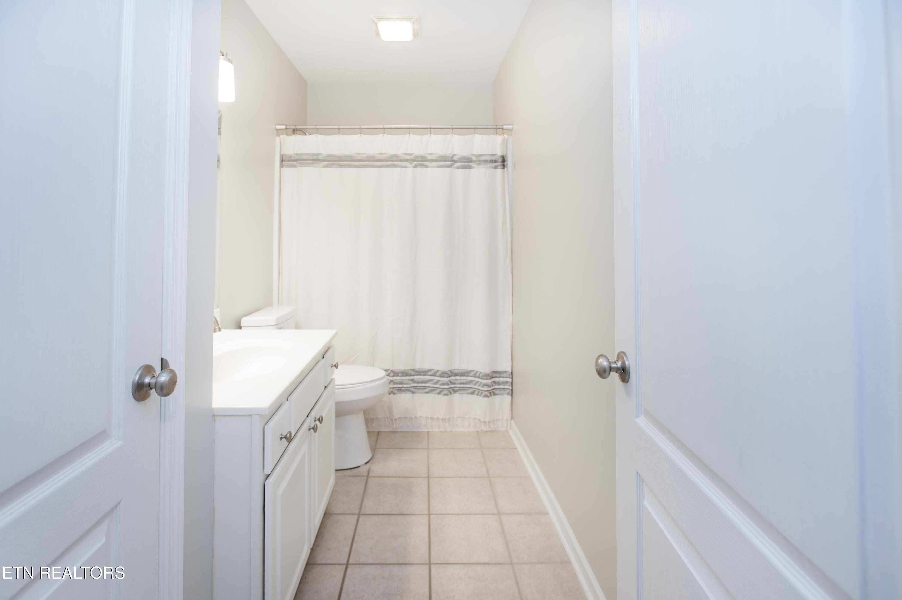 7628 Wren Garden Way Powell TN 37849