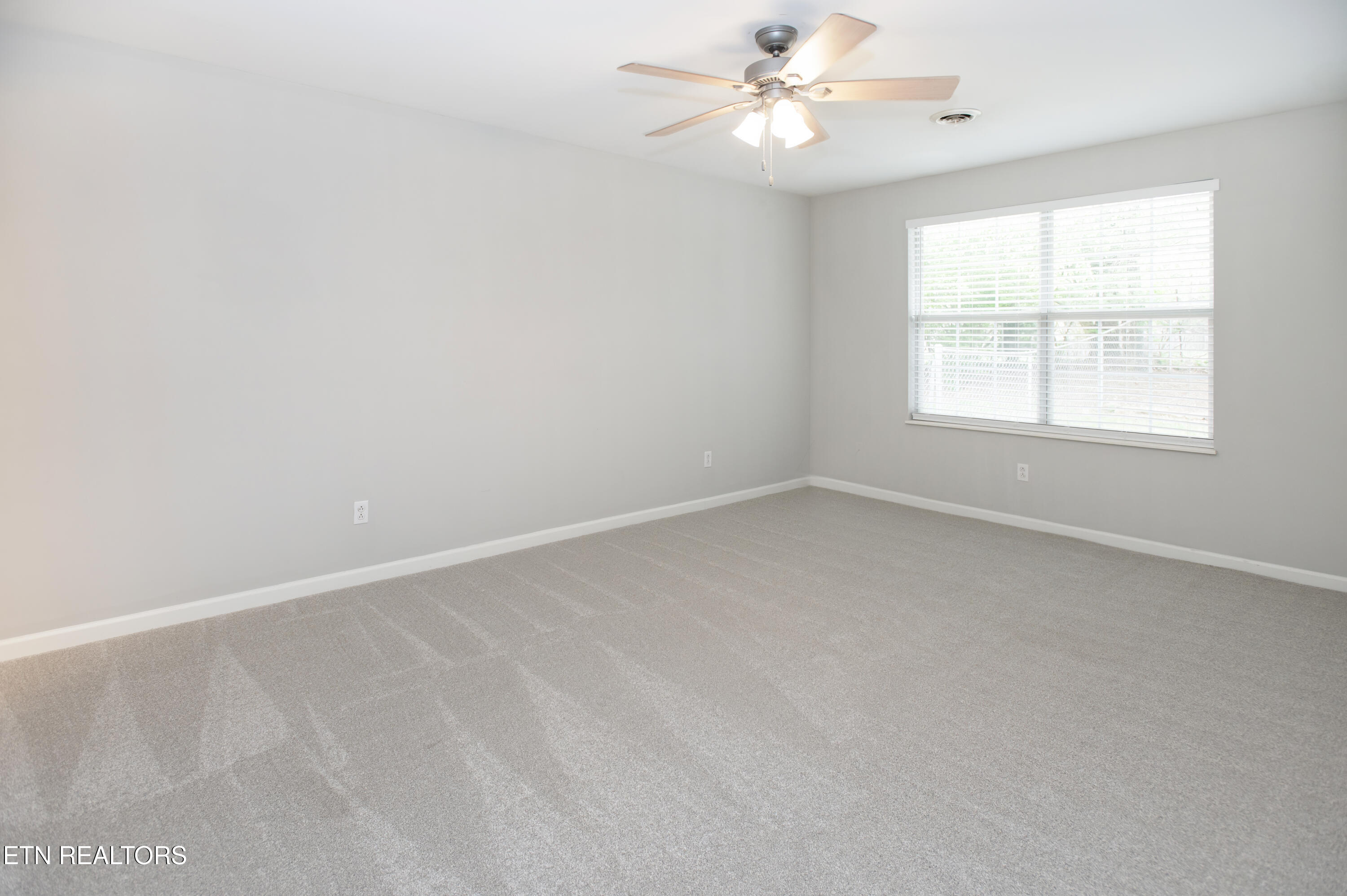 7628 Wren Garden Way Powell TN 37849