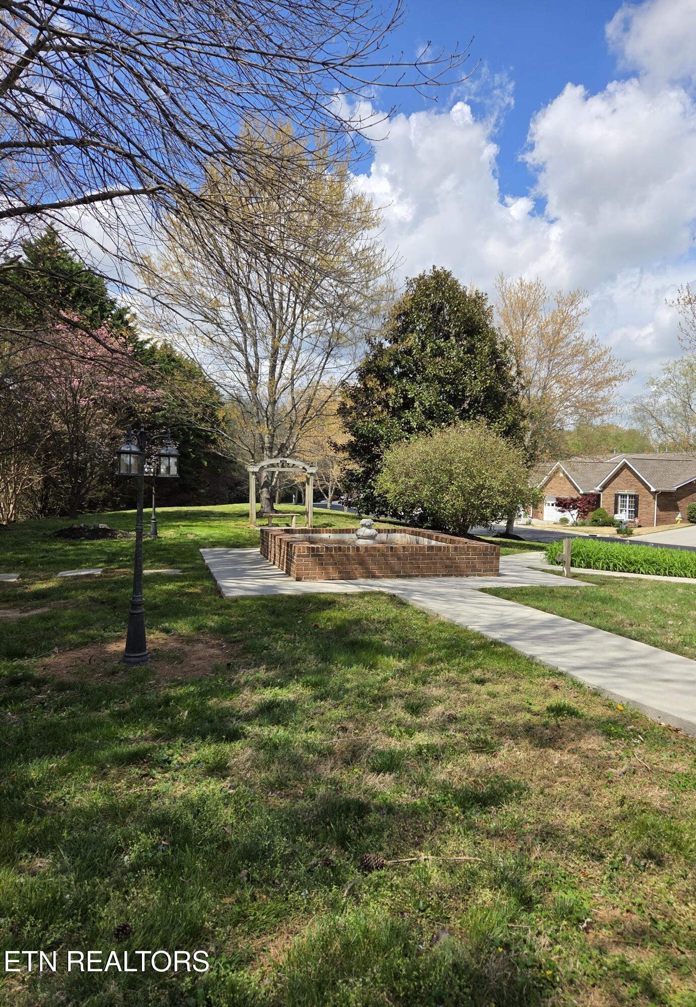 7628 Wren Garden Way Powell TN 37849