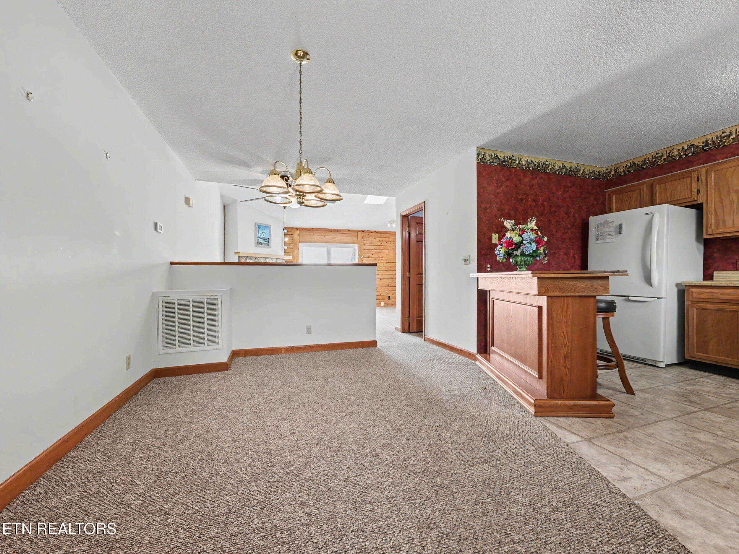 142 Deer Trot Lane Lafollette TN 37766