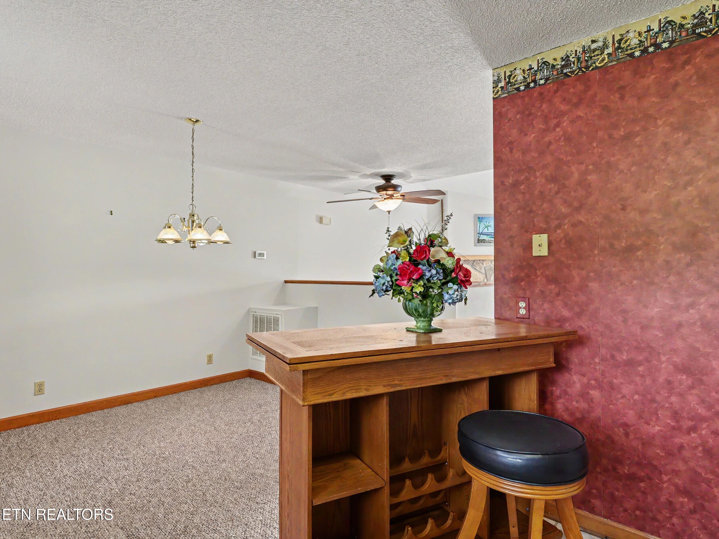 142 Deer Trot Lane Lafollette TN 37766