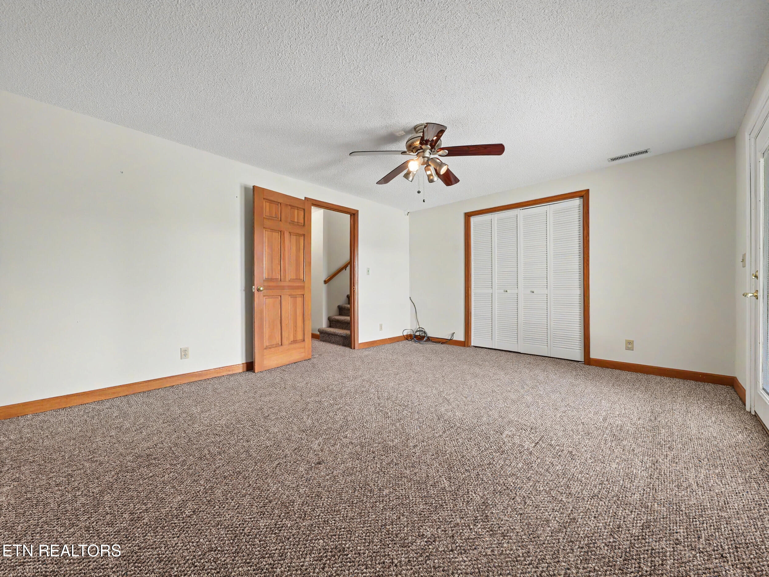 142 Deer Trot Lane Lafollette TN 37766