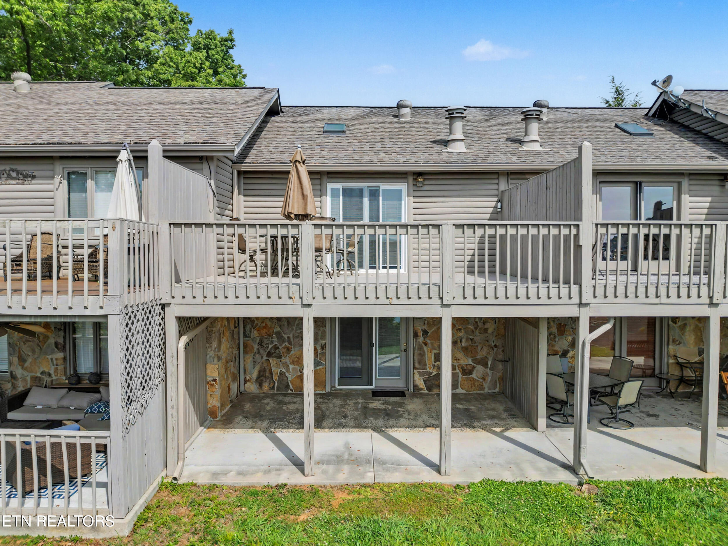142 Deer Trot Lane Lafollette TN 37766