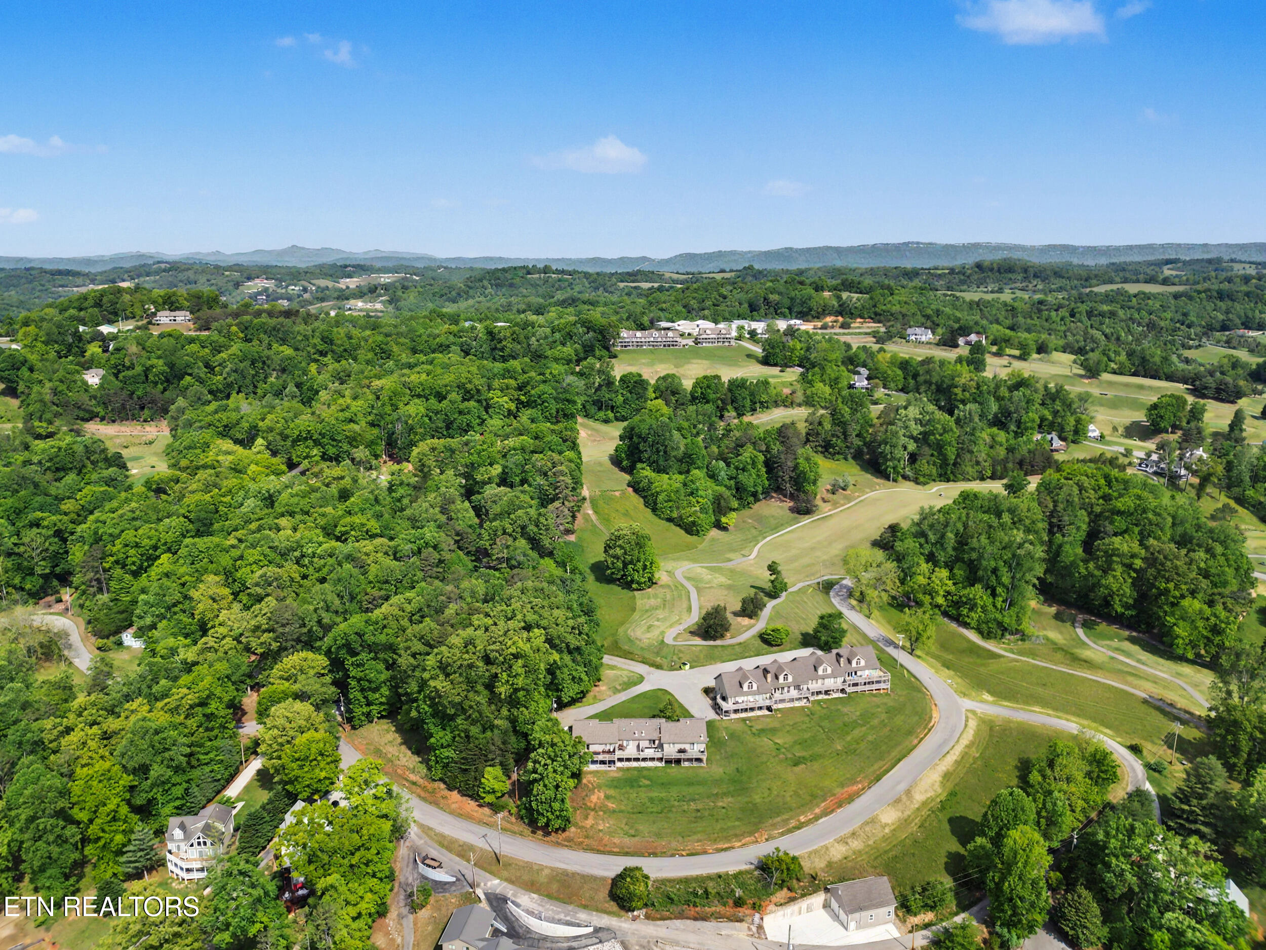 142 Deer Trot Lane Lafollette TN 37766