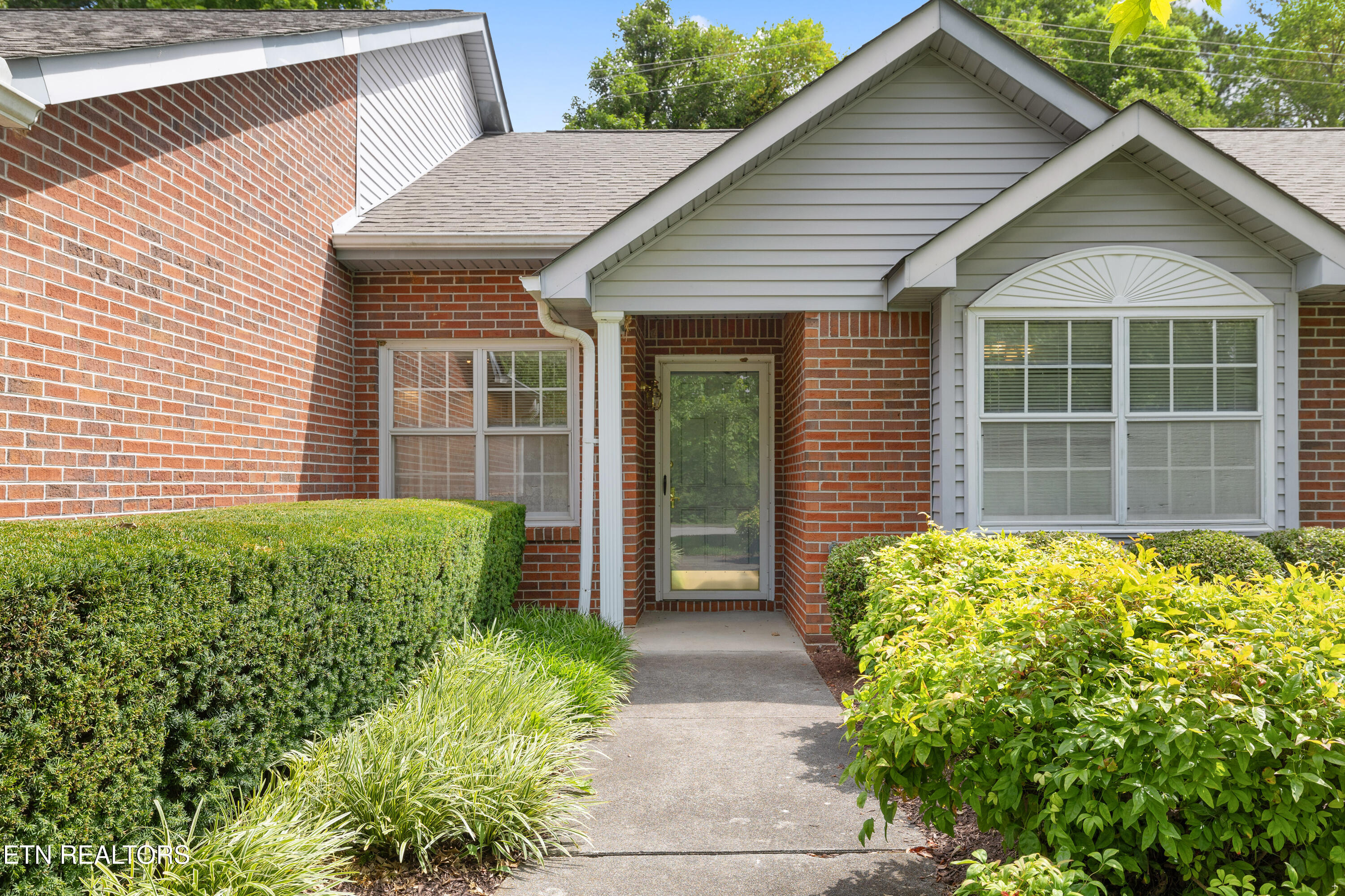 805 Cedar Lane Knoxville TN 37912