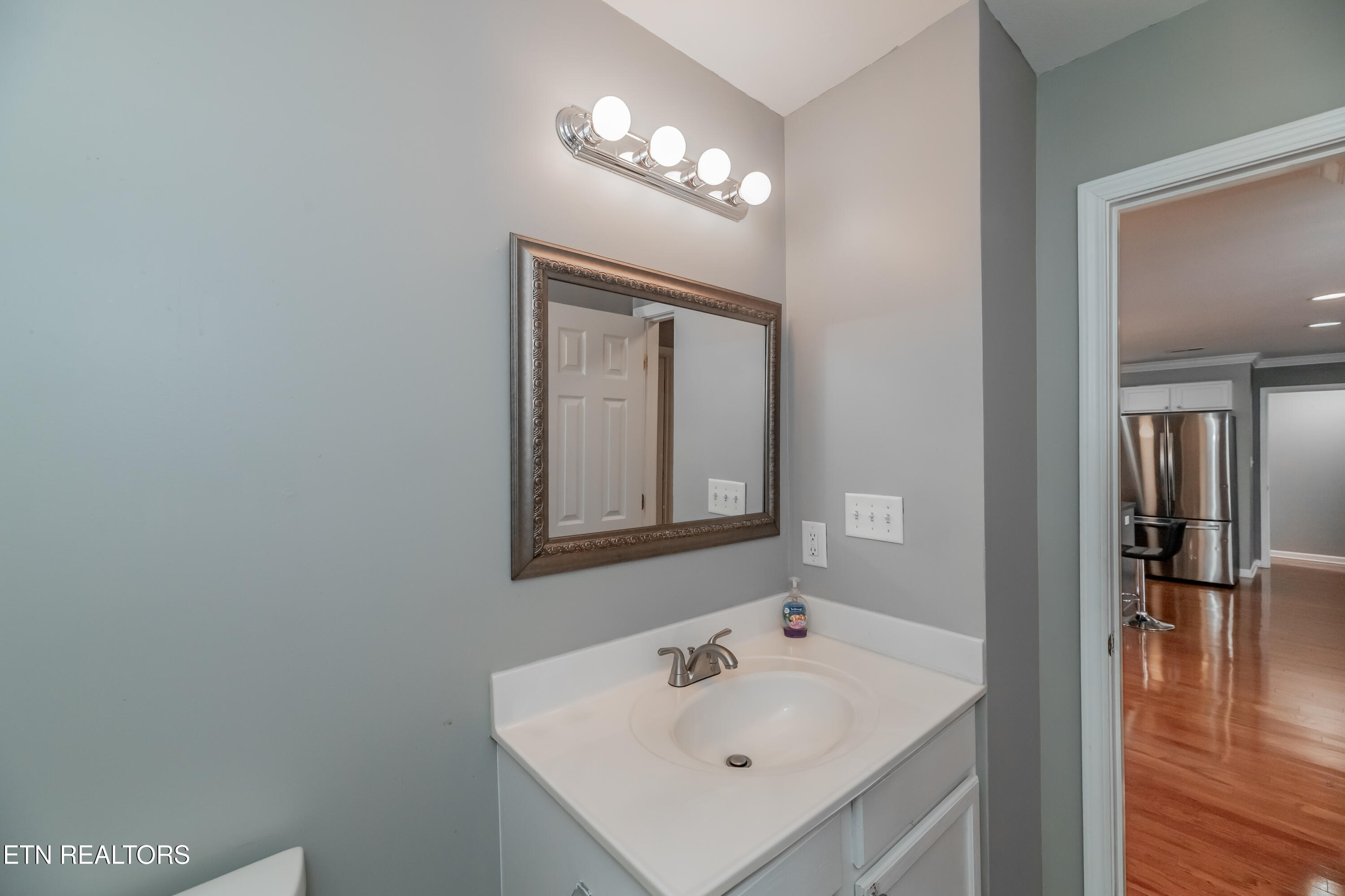 7109 Winter Oaks Way Knoxville TN 37918