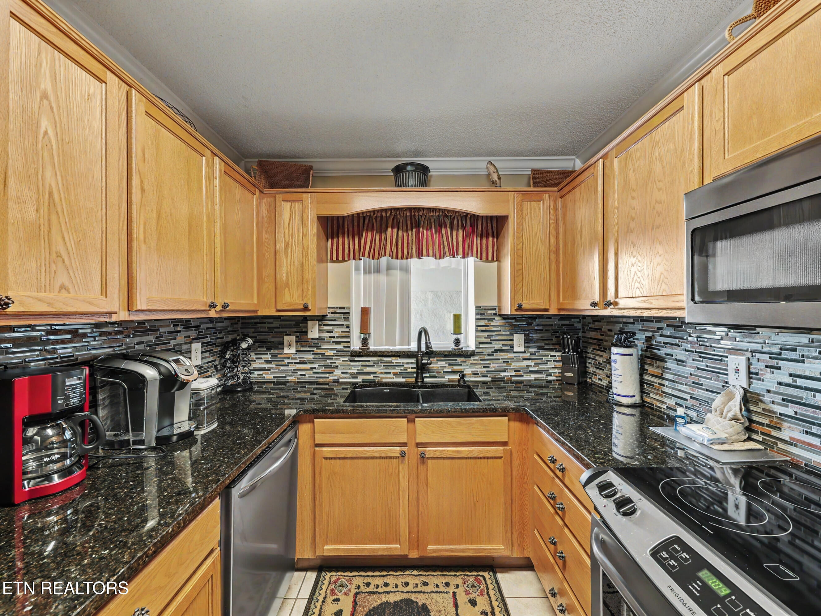 205 Ogle Drive Pigeon Forge TN 37863