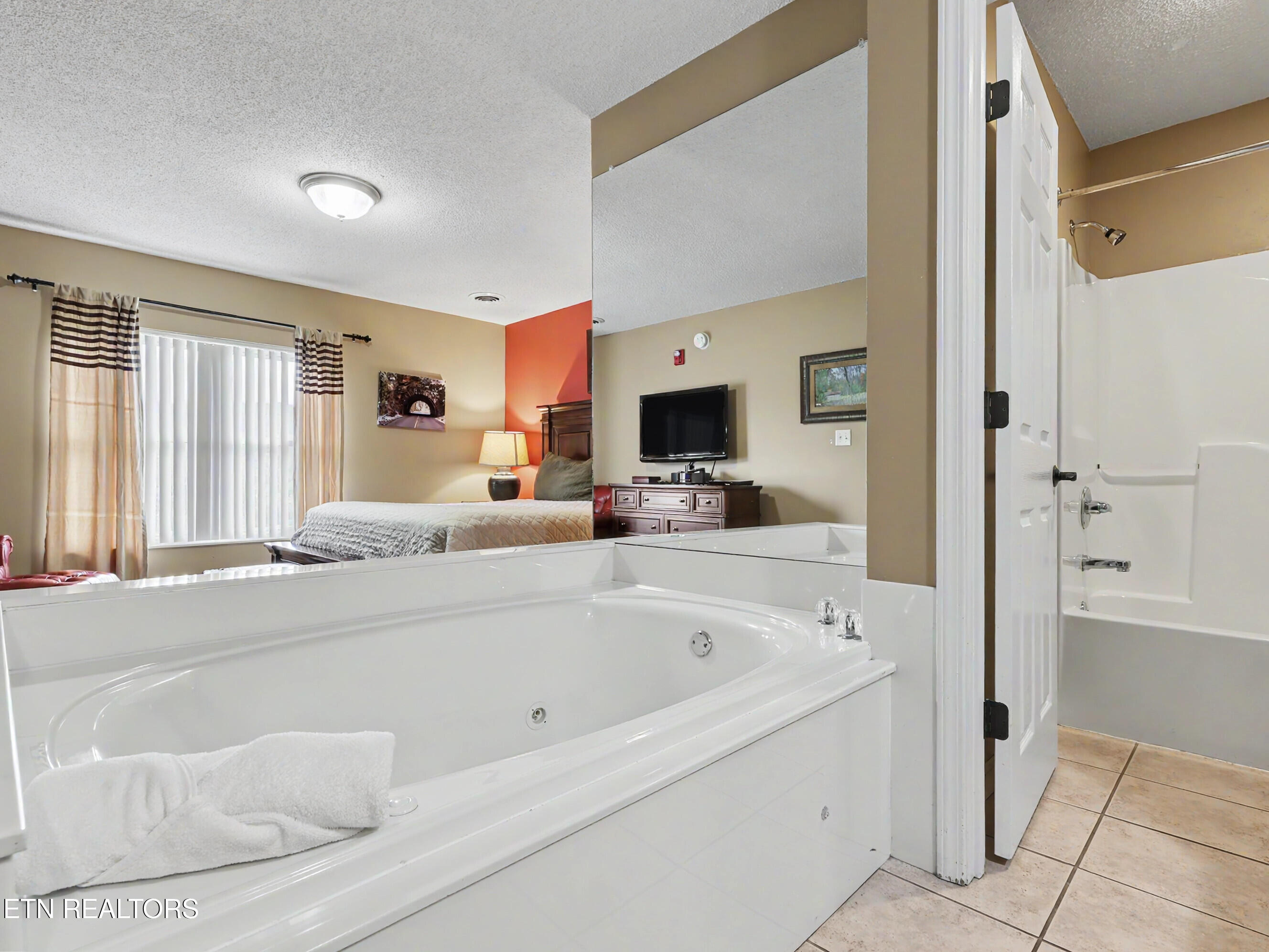 205 Ogle Drive Pigeon Forge TN 37863