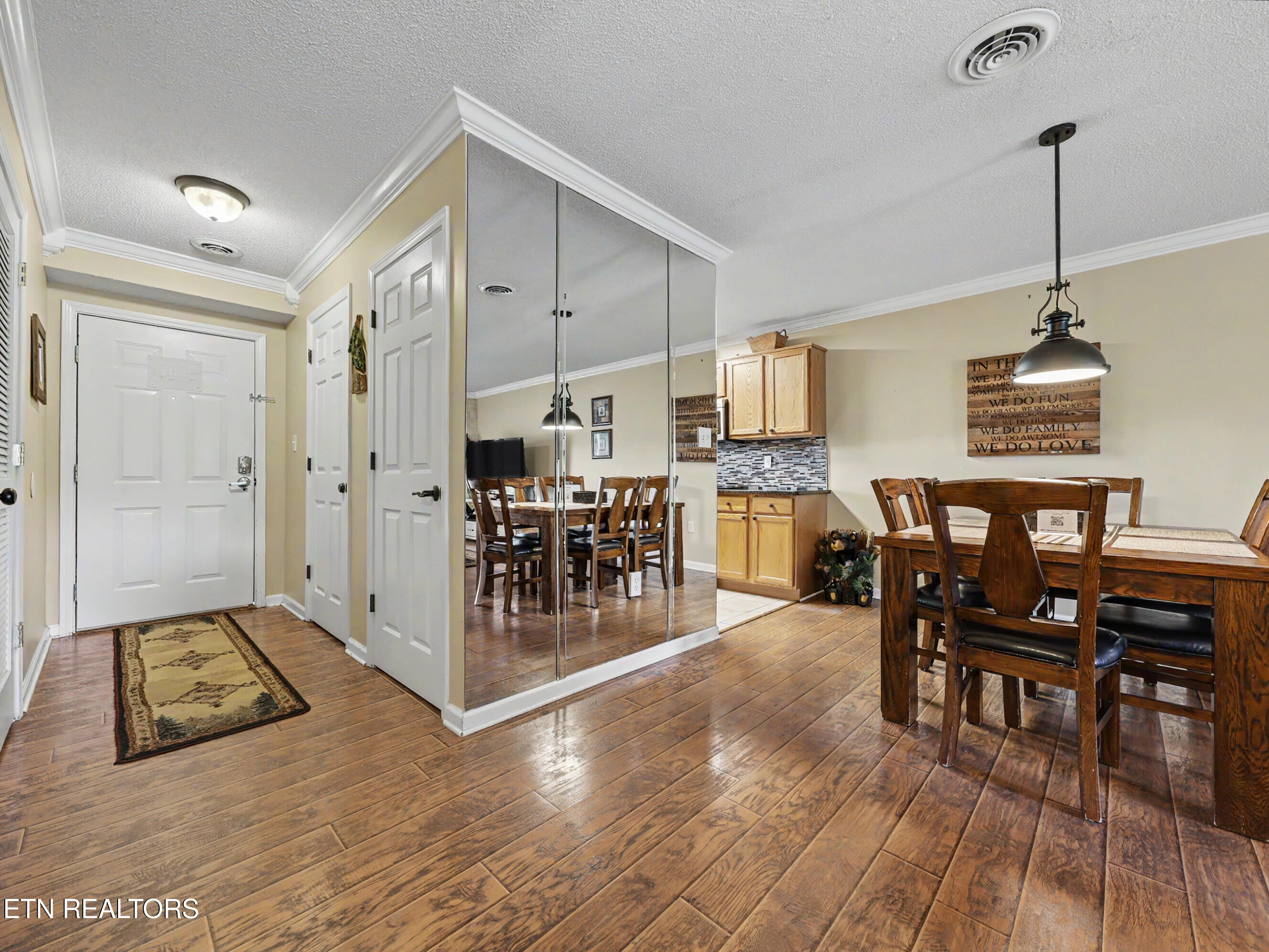 205 Ogle Drive Pigeon Forge TN 37863