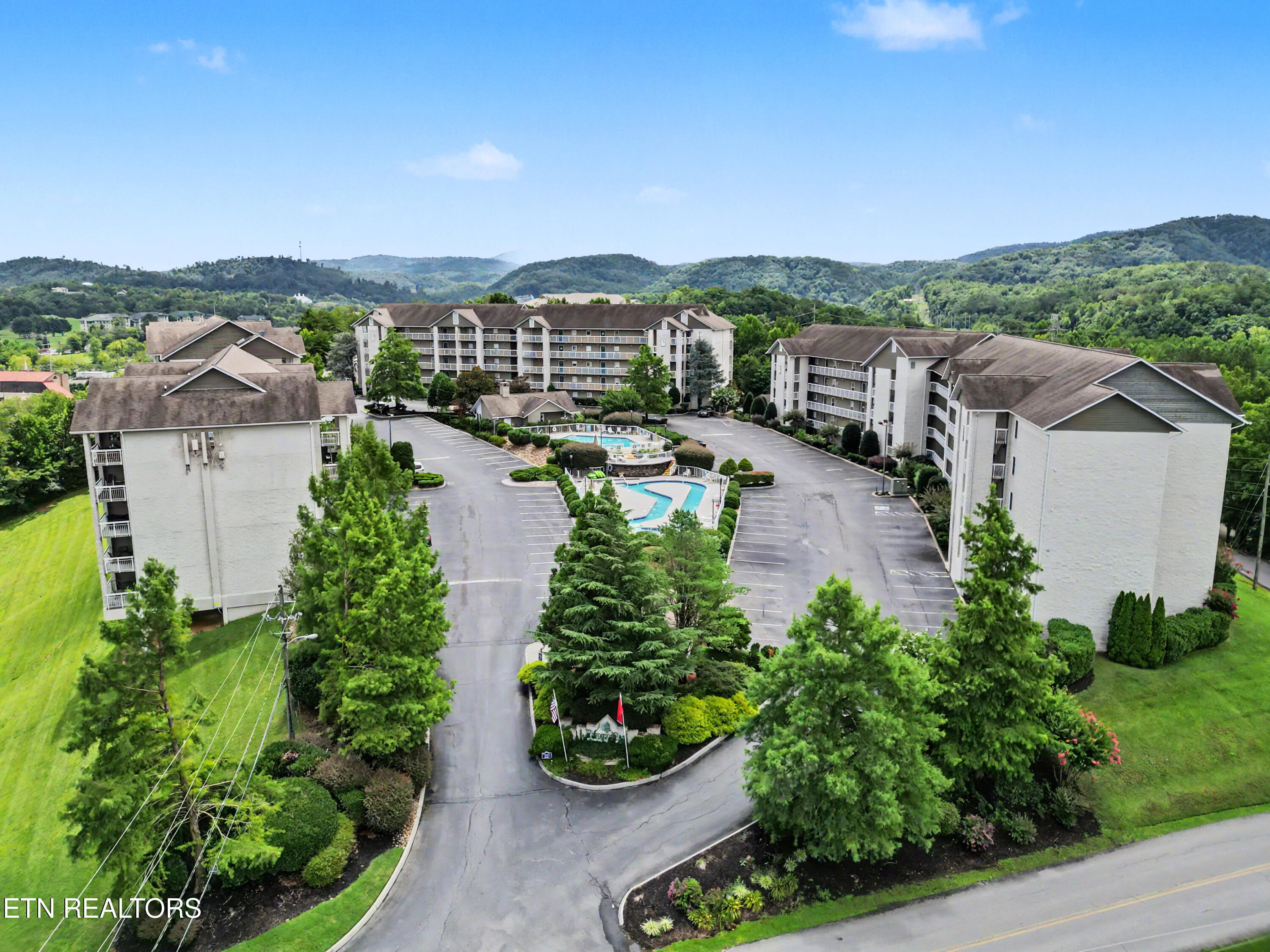 205 Ogle Drive Pigeon Forge TN 37863