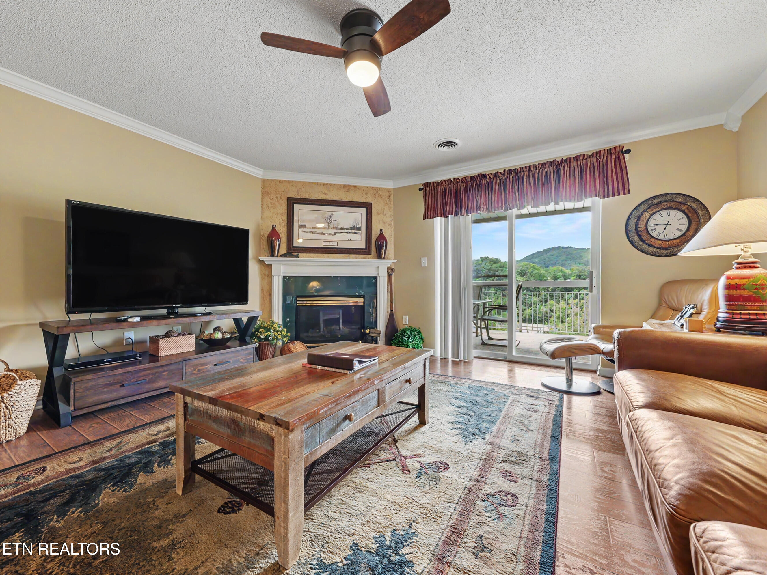 205 Ogle Drive Pigeon Forge TN 37863