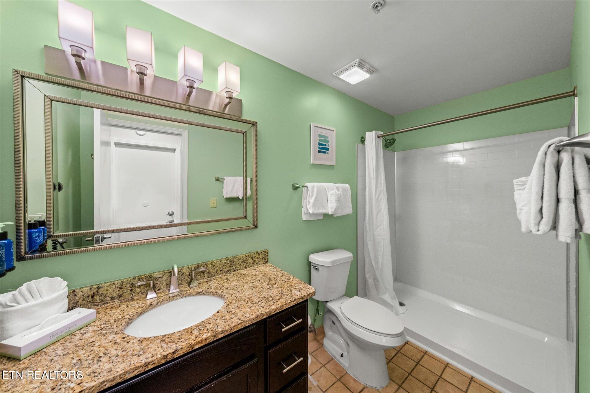 225 Collier Drive Unit 2405 Sevierville TN 37862
