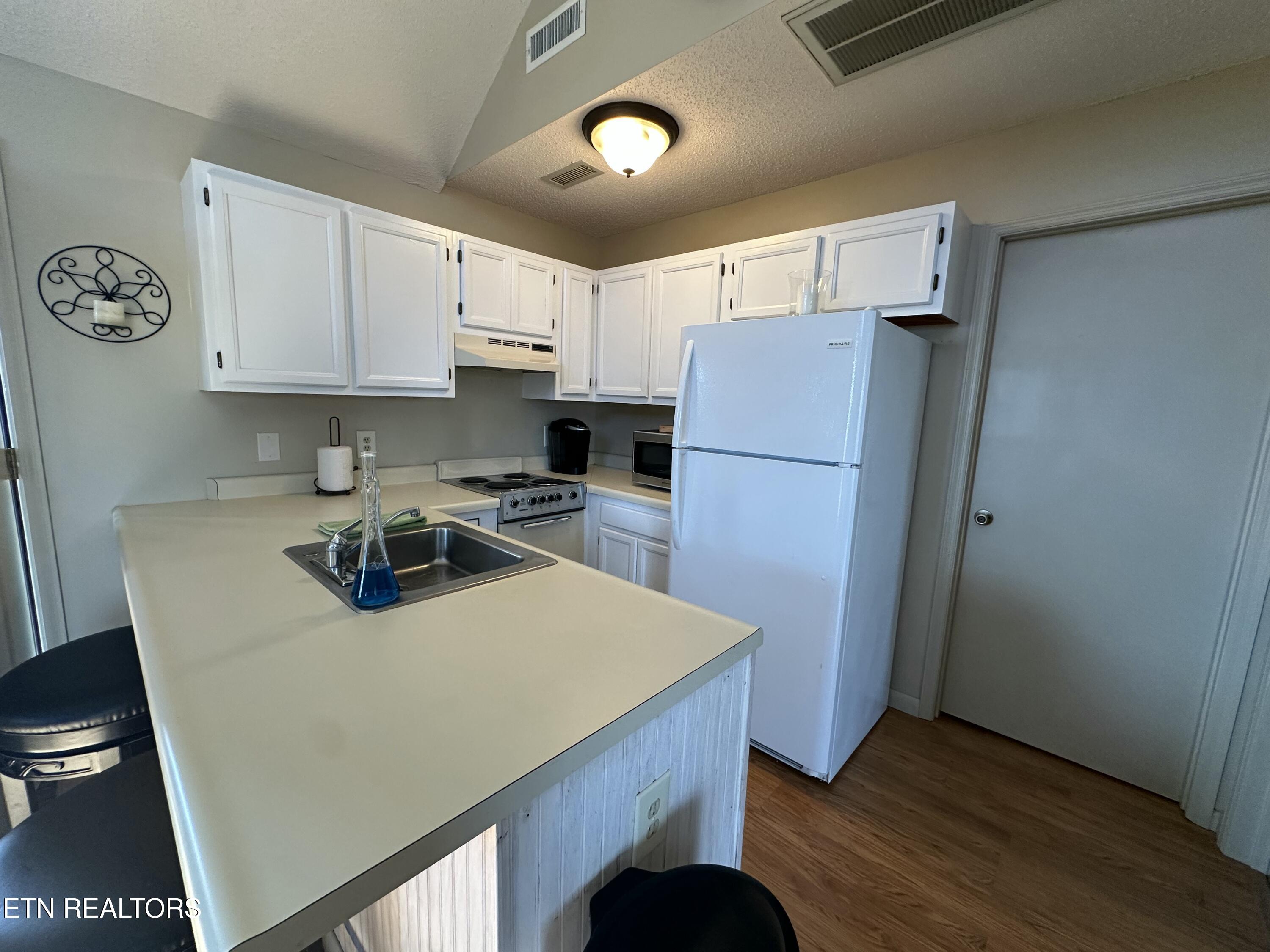391 Moytoy Road Crab Orchard TN 37723