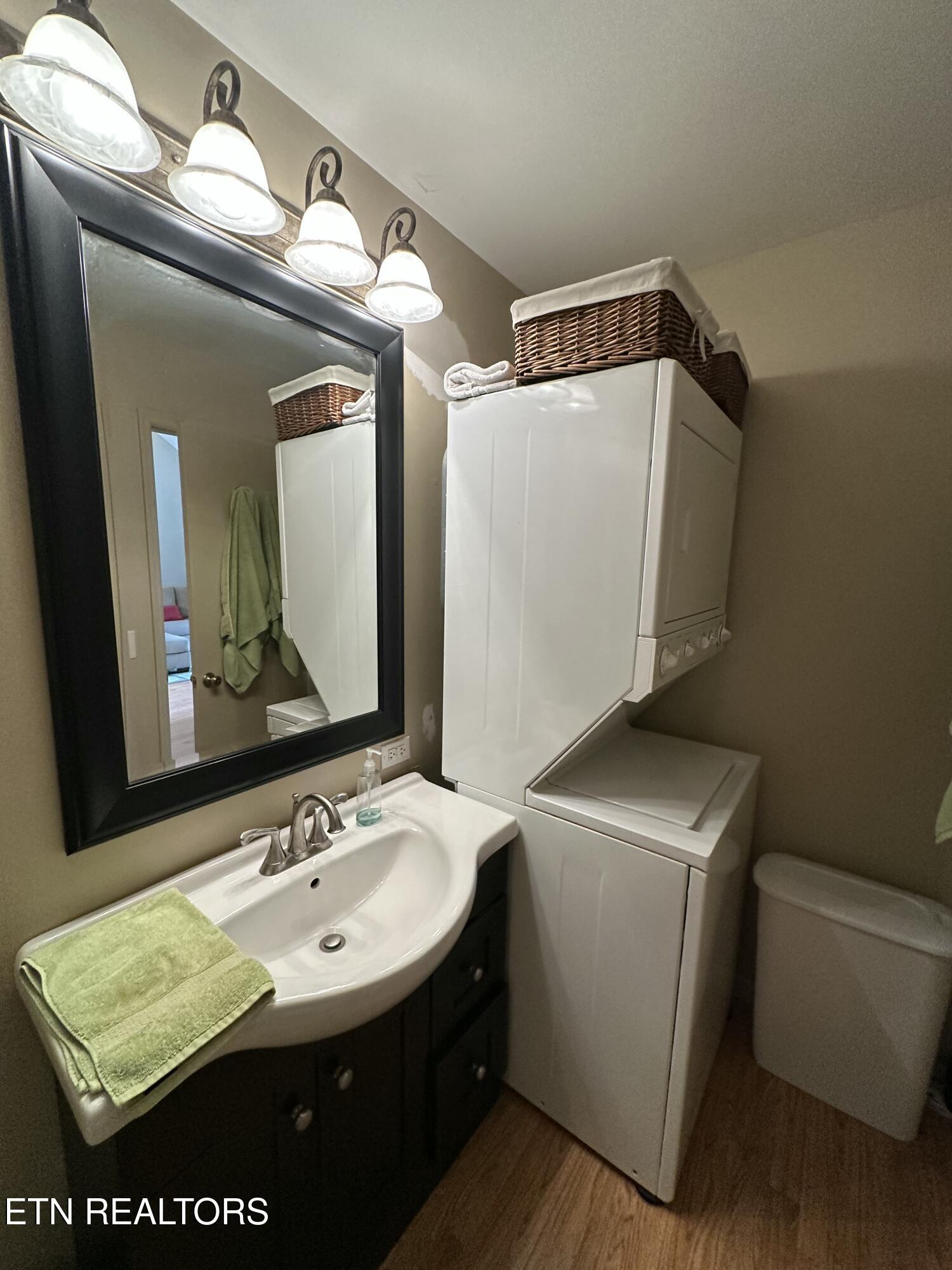 391 Moytoy Road Crab Orchard TN 37723