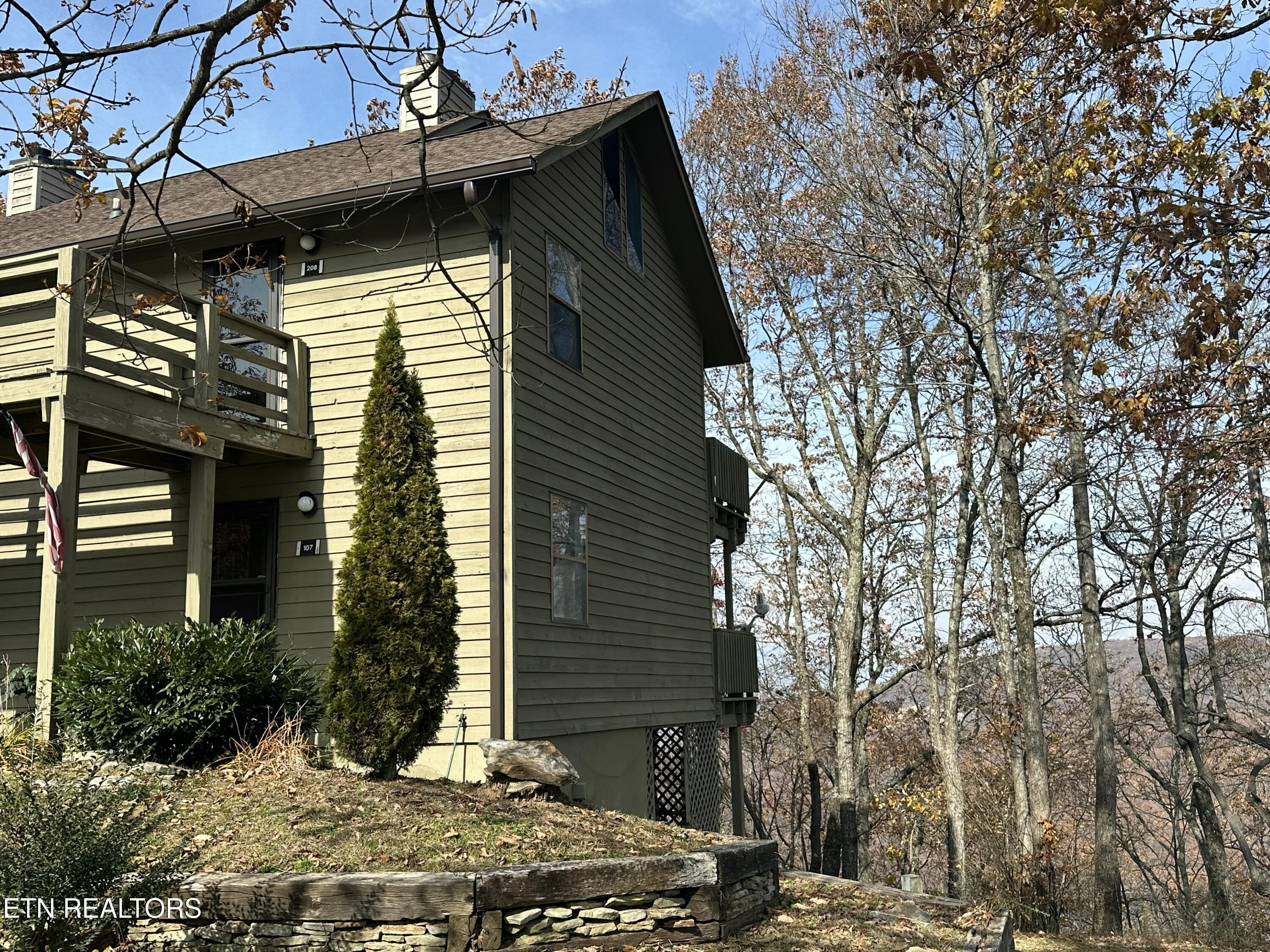 391 Moytoy Road Crab Orchard TN 37723