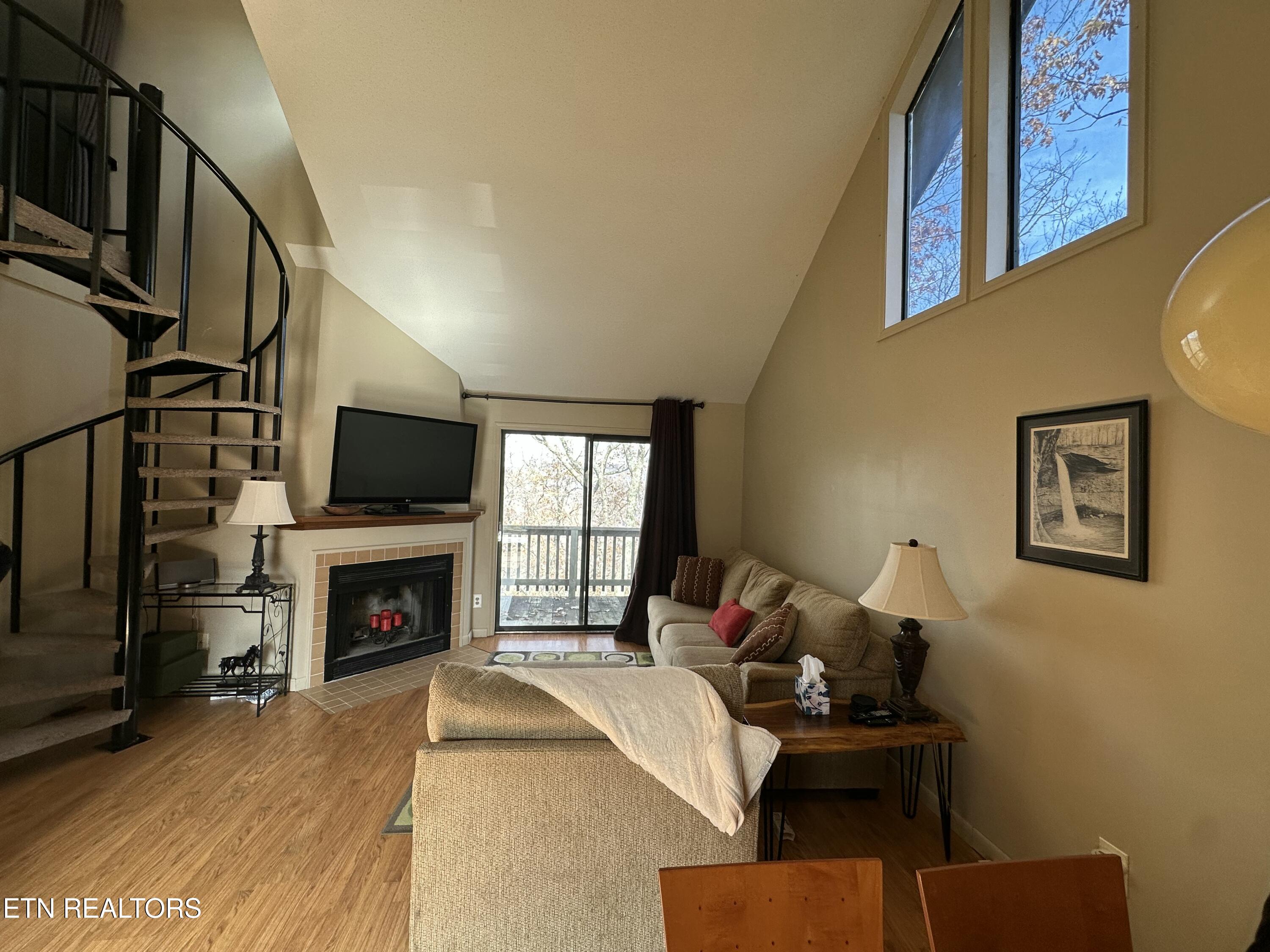 391 Moytoy Road Crab Orchard TN 37723