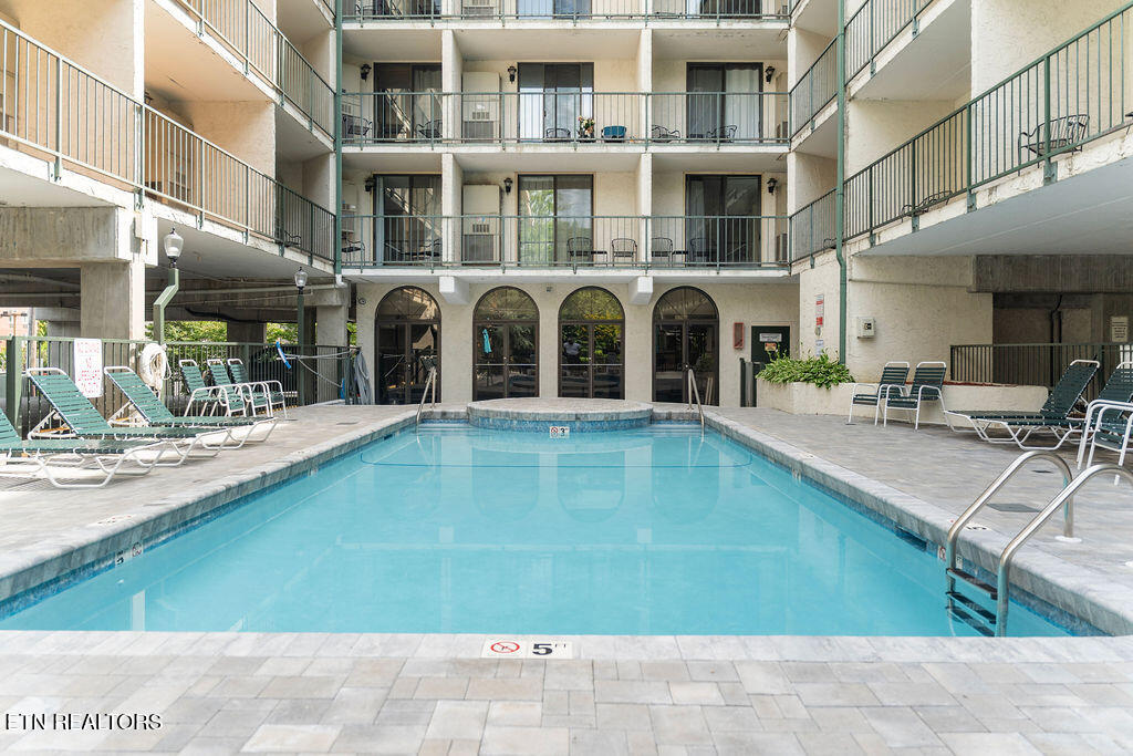 685 River Road Gatlinburg TN 37738