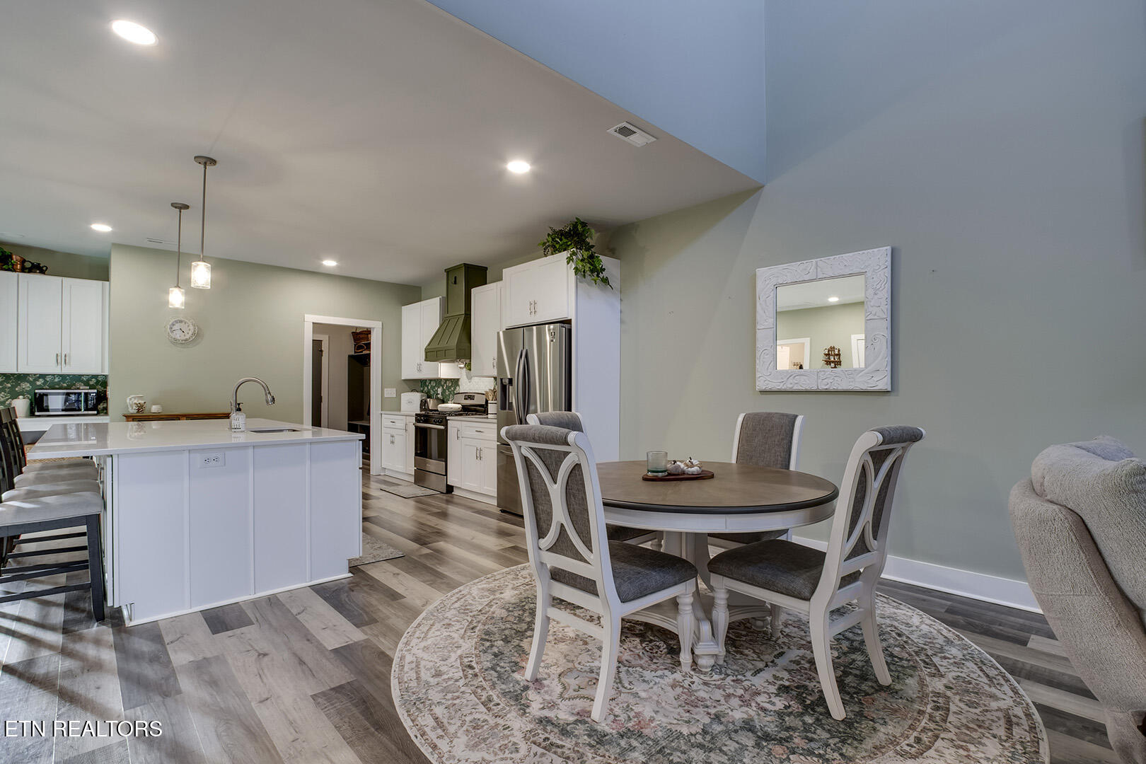 984 Meadow Walk Lane Lenoir City TN 37772
