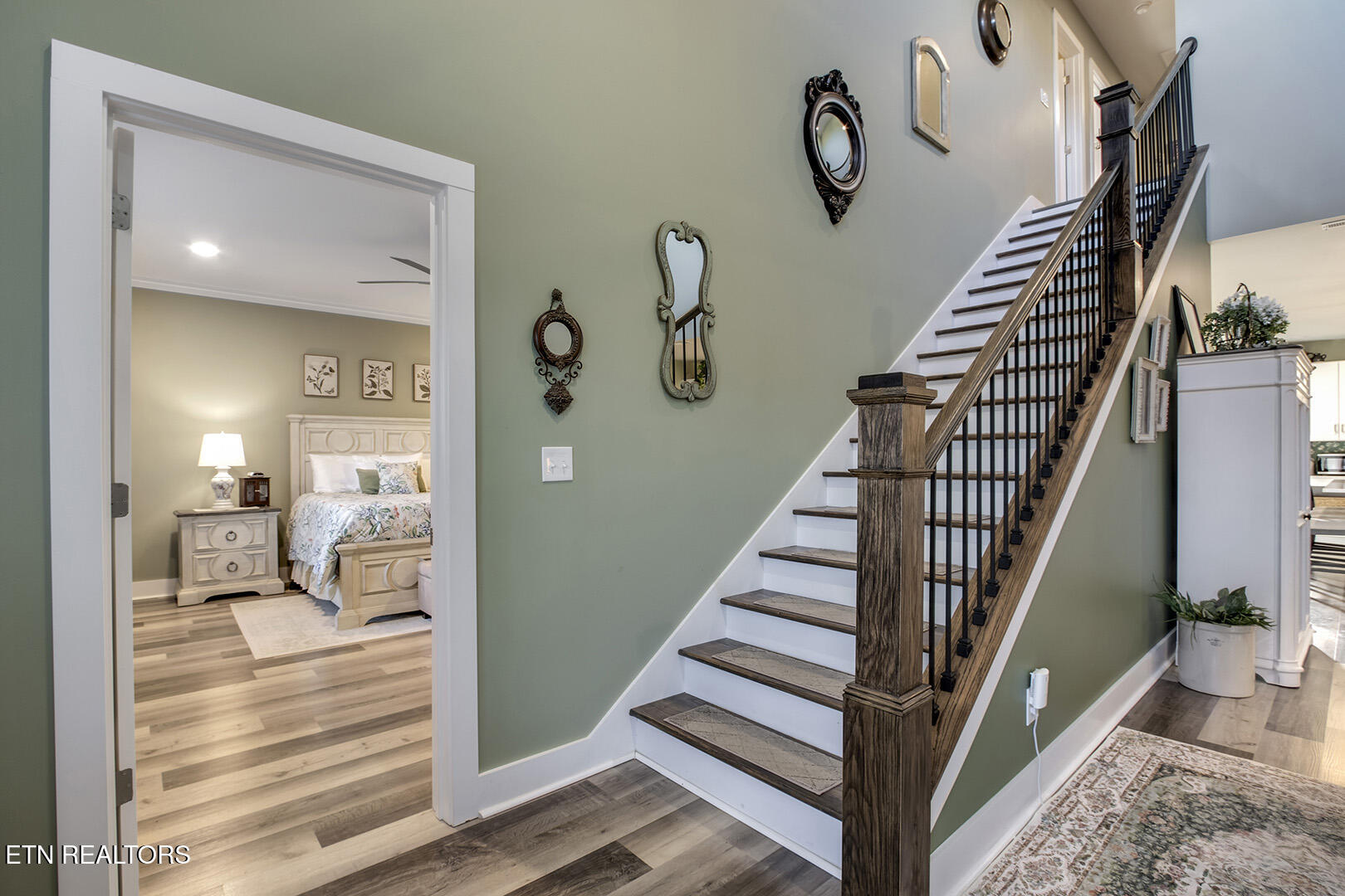 984 Meadow Walk Lane Lenoir City TN 37772
