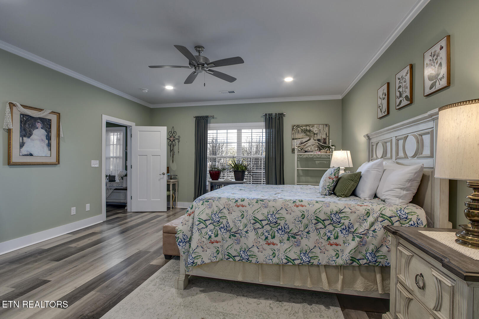 984 Meadow Walk Lane Lenoir City TN 37772