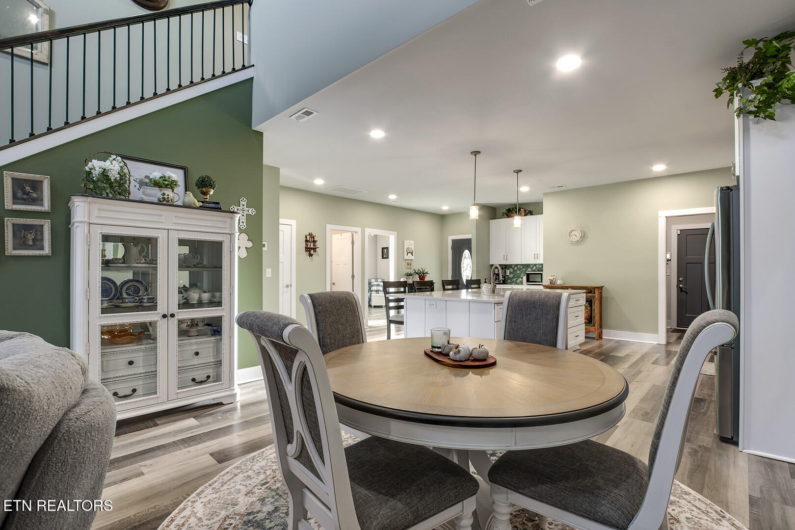 984 Meadow Walk Lane Lenoir City TN 37772