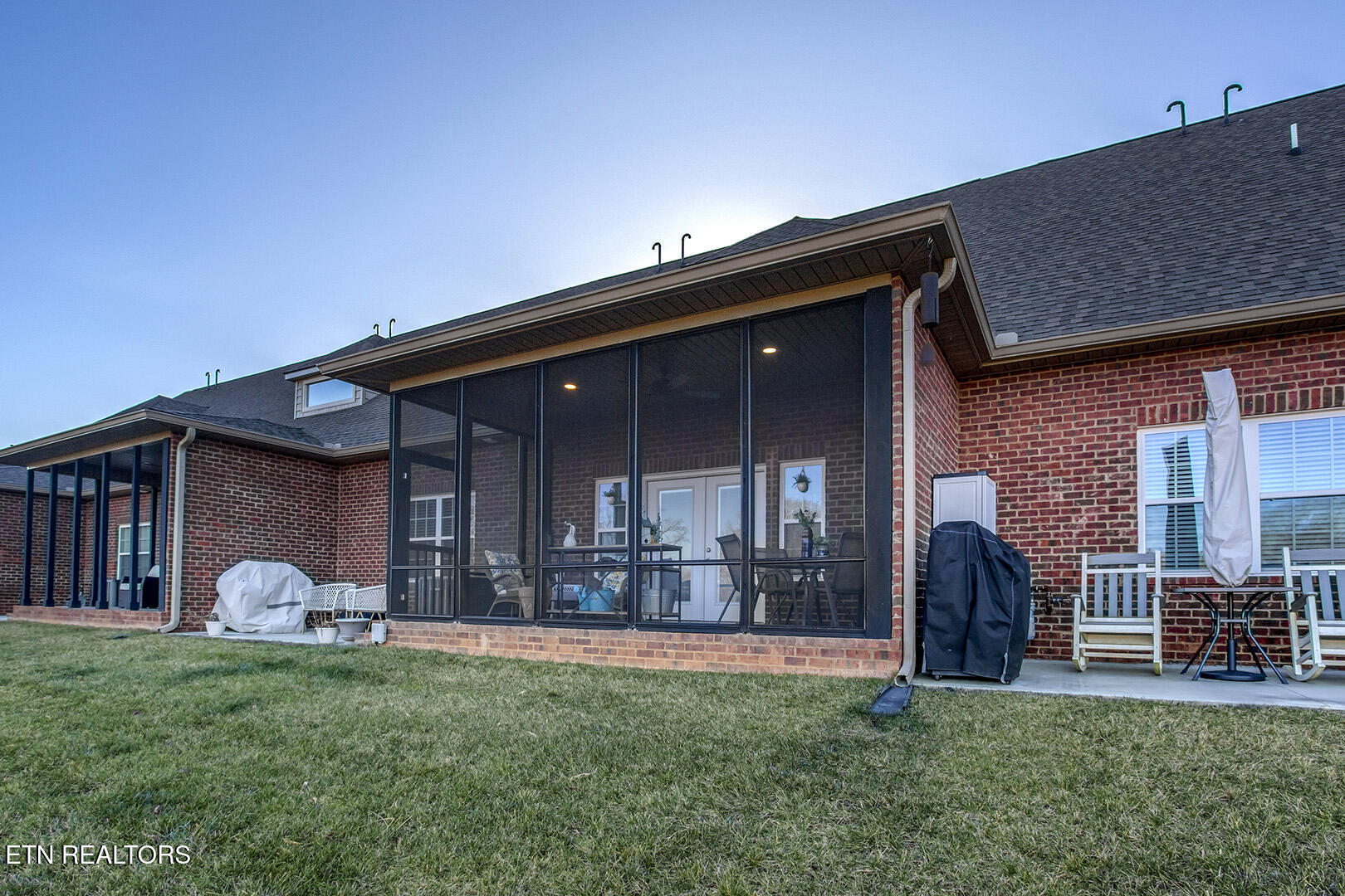 984 Meadow Walk Lane Lenoir City TN 37772