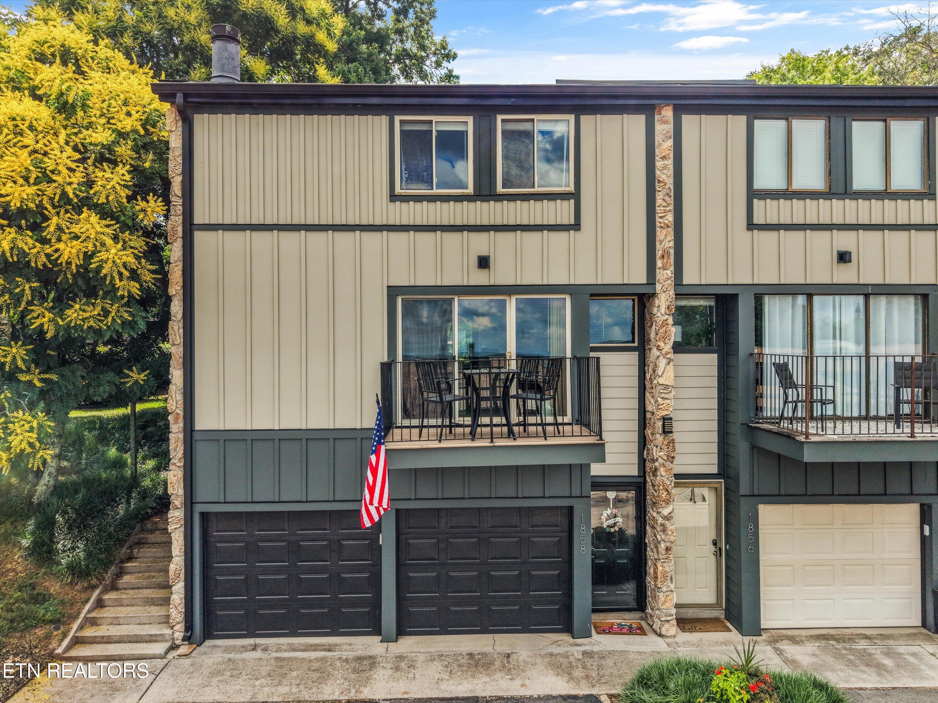 1858 Cherokee Bluff Drive Knoxville TN 37920