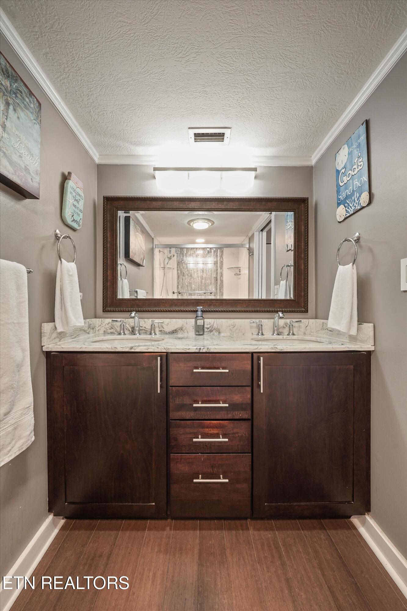 1858 Cherokee Bluff Drive Knoxville TN 37920