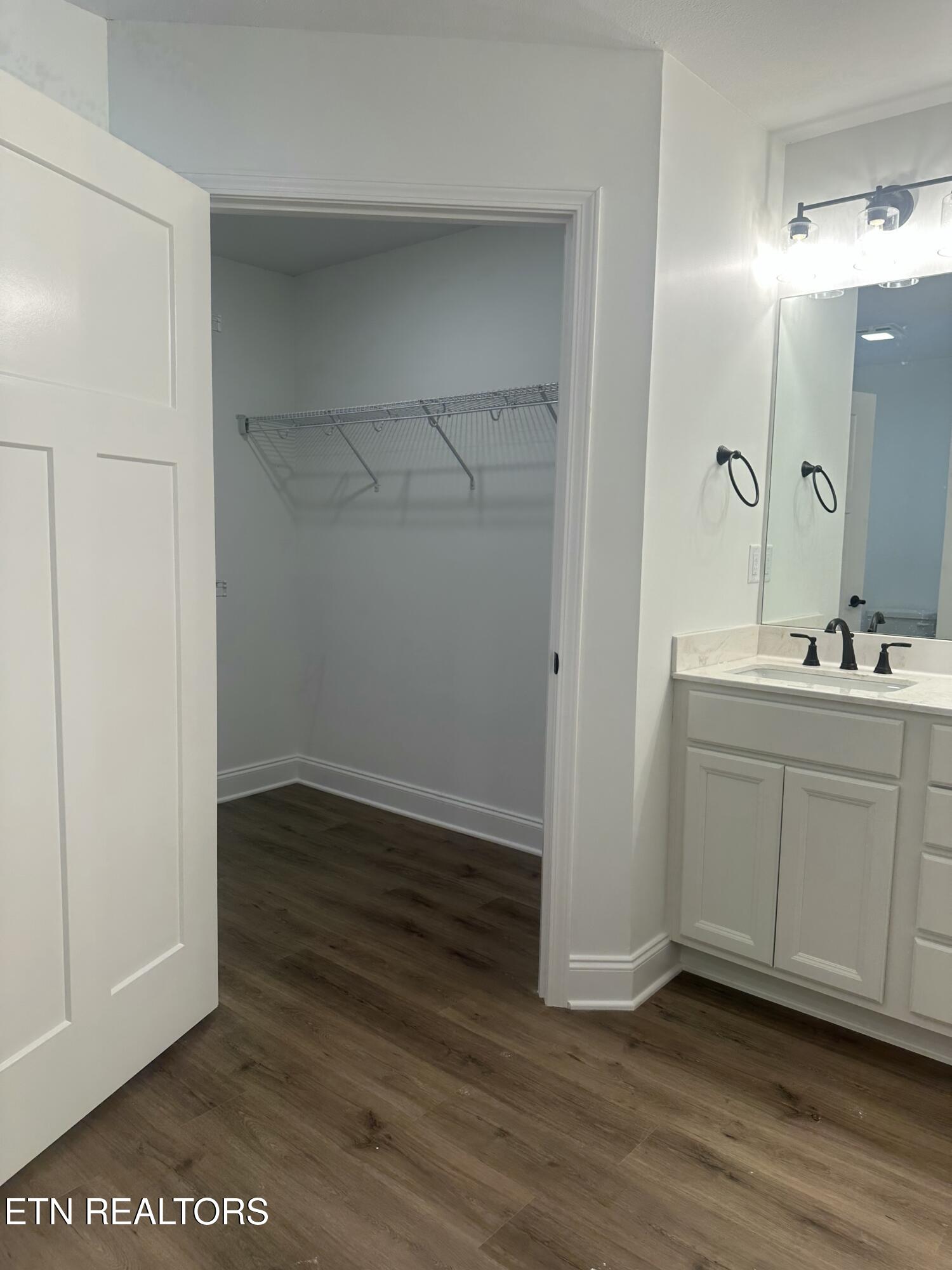 628 Snowflower Circle Pigeon Forge TN 37863