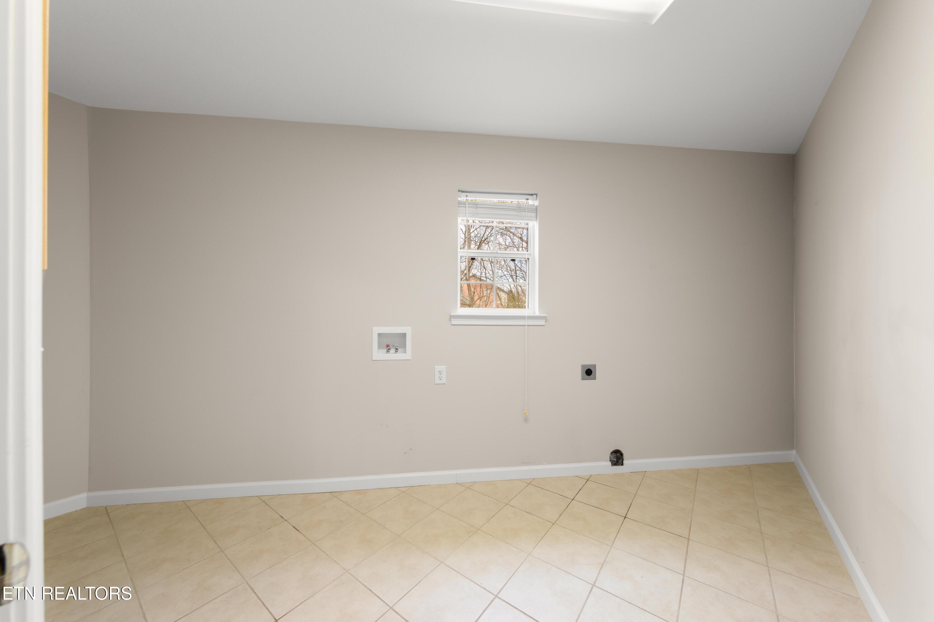 921 Mercer Drive Maryville TN 37801